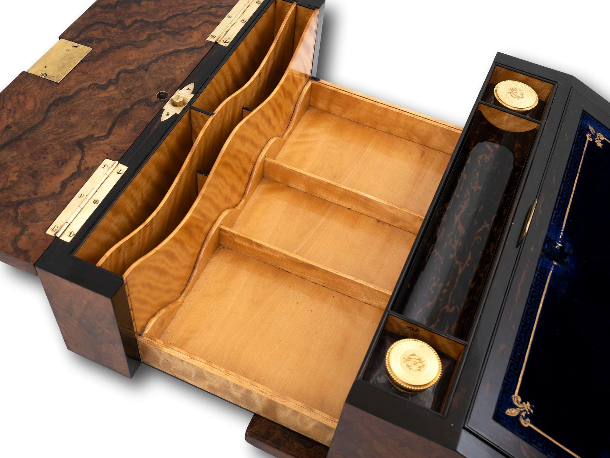 Antiker Schreibkasten aus Wurzelnuss von Betjemann mit seltenem Geheimfach im Angebot 6