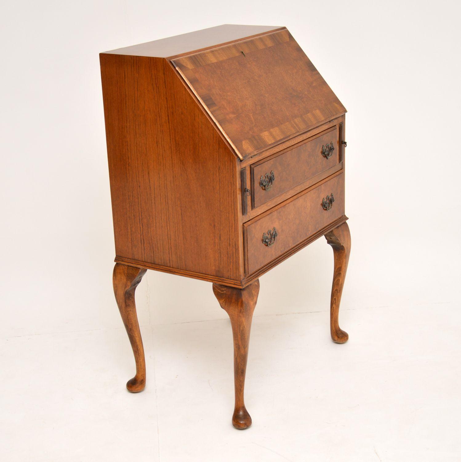 Antique Burr Walnut Writing Bureau In Good Condition In London, GB