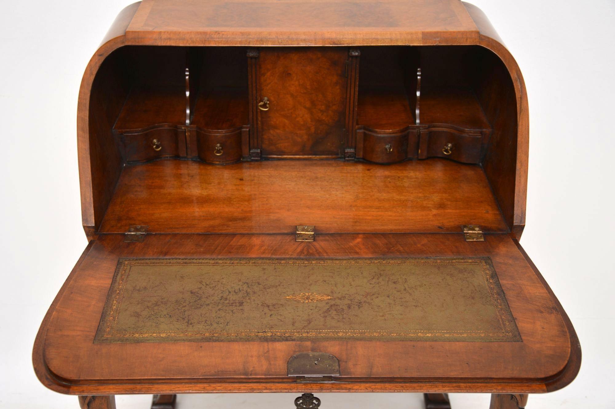 Antique Burr Walnut Writing Bureau on Legs In Good Condition In London, GB