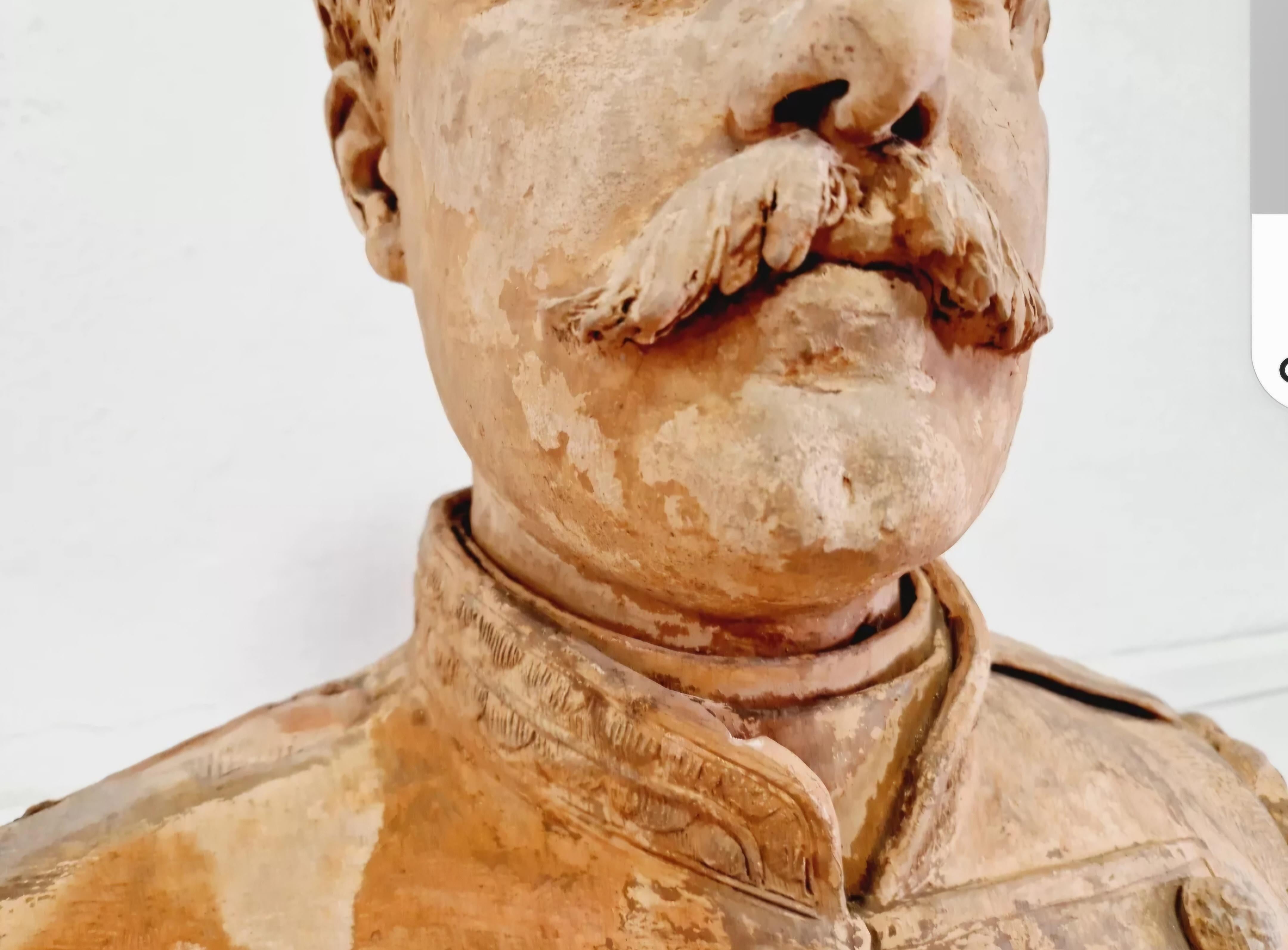 Intagliato a mano Antique Bust by Albert Ernest Carrier Belleuse in vendita