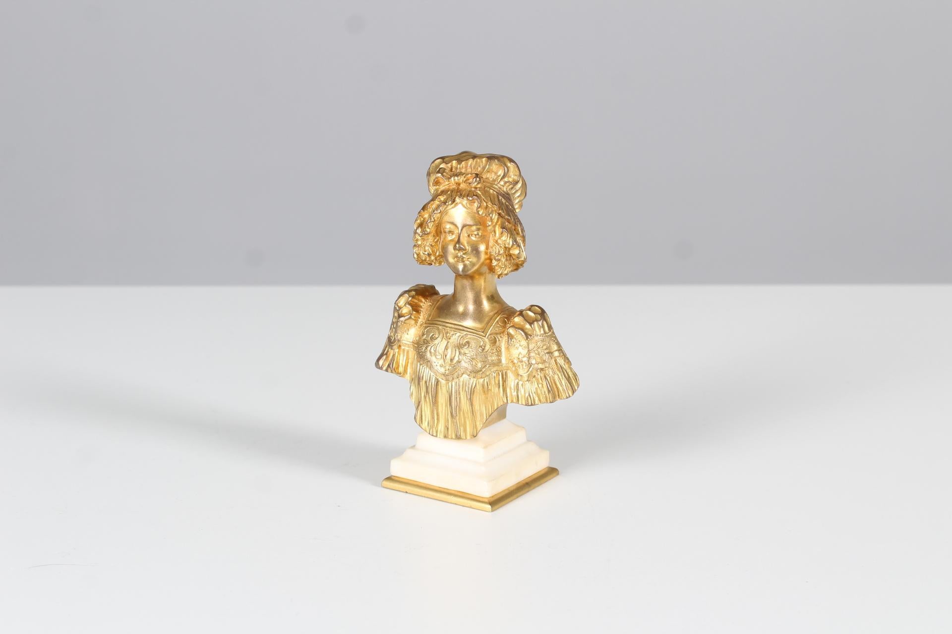 Gilt Antique Bust of a Woman, Gilded Bronze, Signed Eugene Hannoteau, circa 1900 For Sale