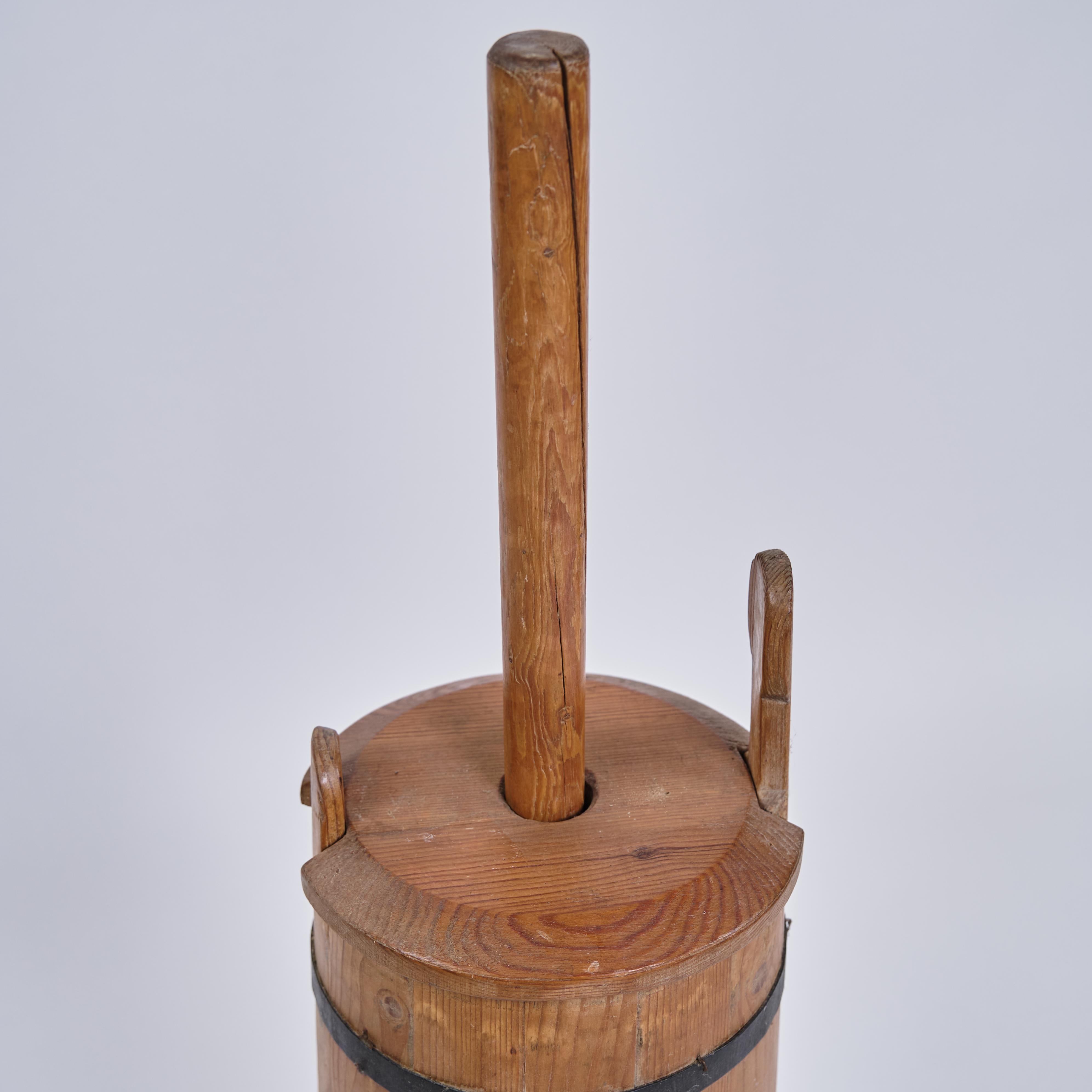 Mid-19th Century Antique Butter Grinder In Oak & Steel From 1860s For Sale