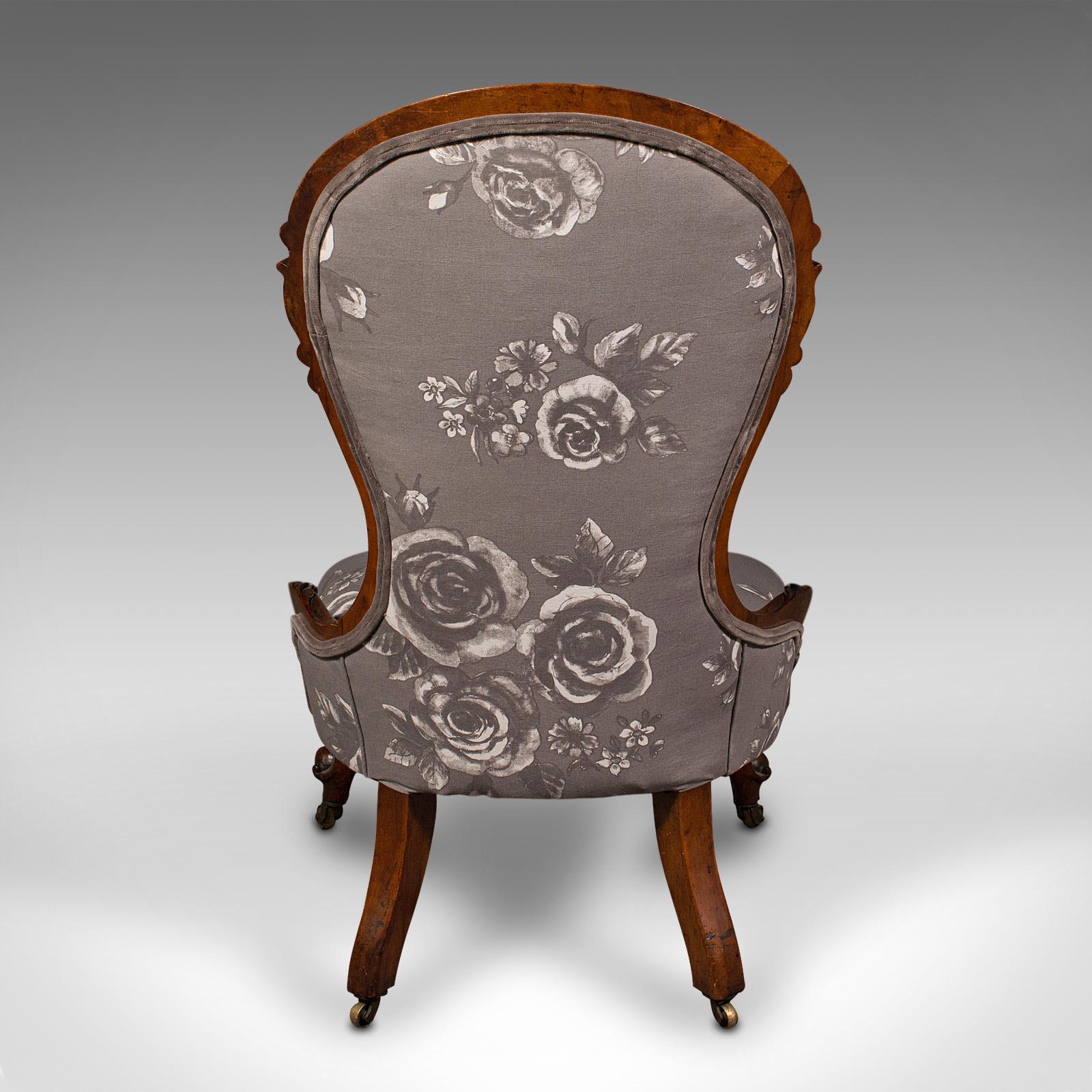 XIXe siècle Fauteuil de salon ancien à dossier boutonné, anglais, noyer, cuillère, assise, style victorien, vers 1840 en vente