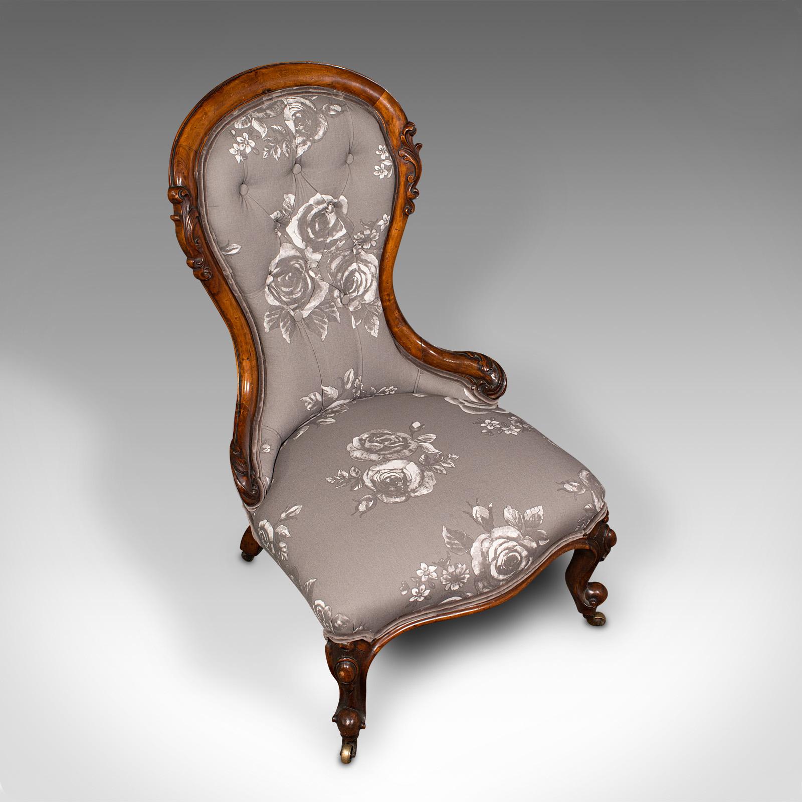 19th Century Antique Button Back Salon Chair English Walnut Spoon Seat Victorian circa 1840 For Sale
