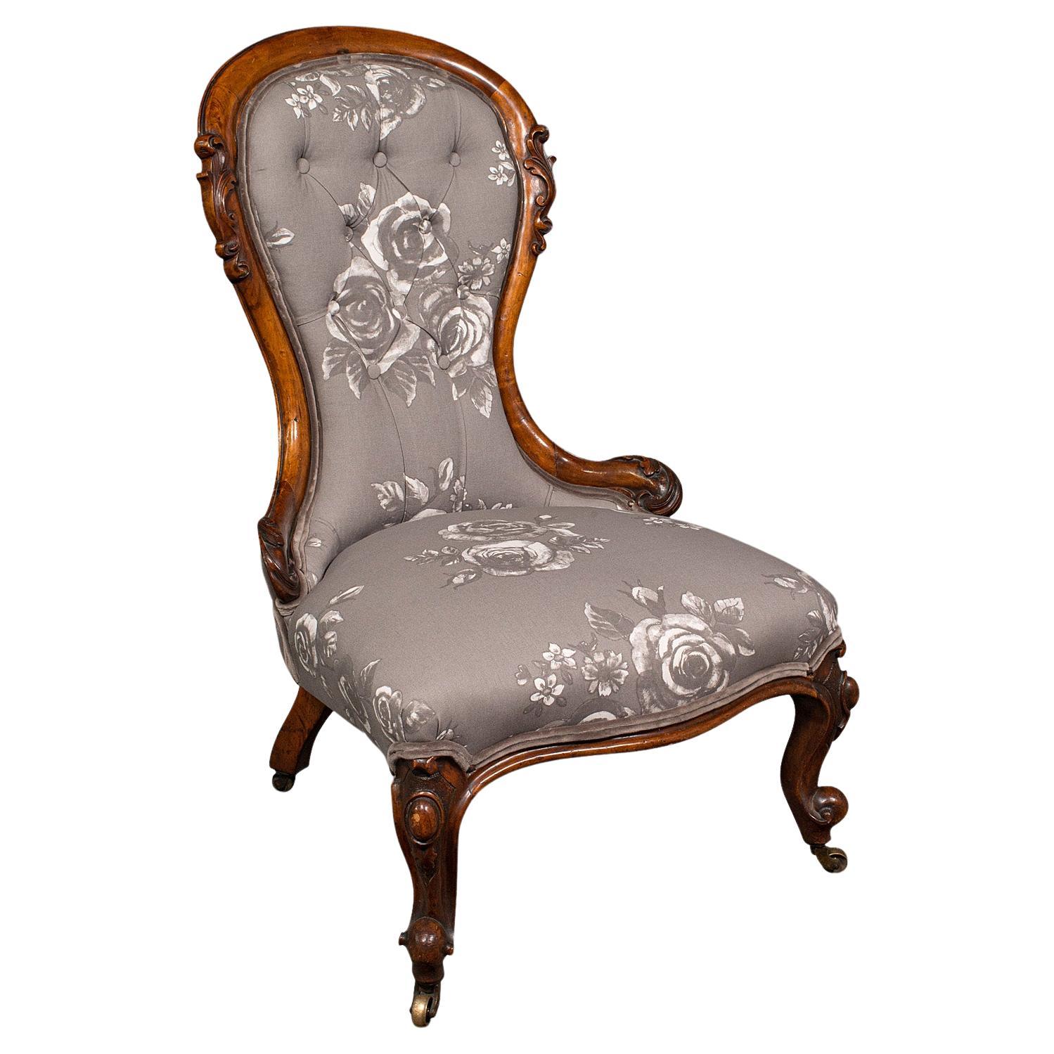 Antique Button Back Salon Chair English Walnut Spoon Seat Victorian circa 1840 For Sale