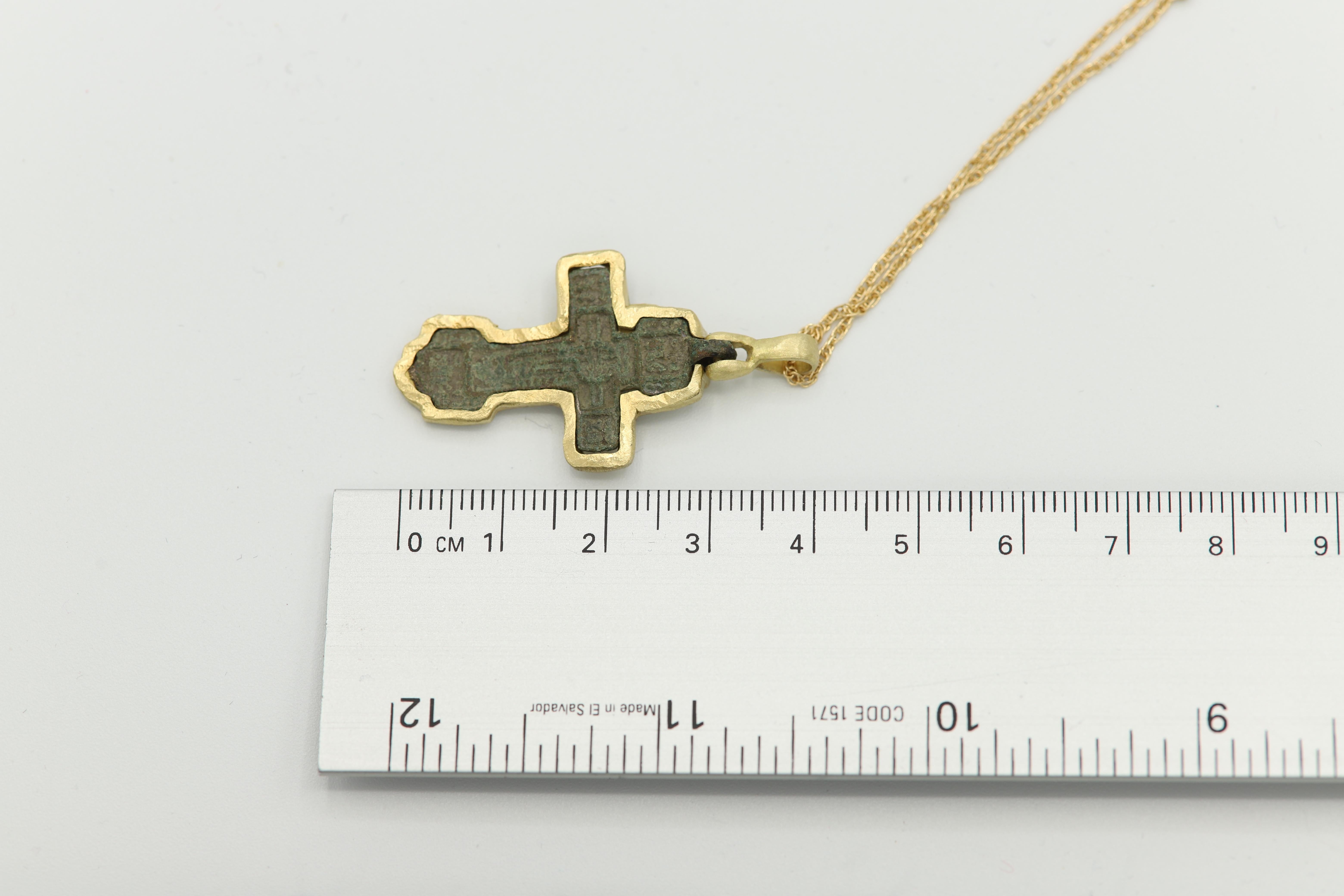 Women's or Men's Antique Style Byzantine Cross Embedded in 18 Karat Yellow Gold Roman Cross (#12) For Sale