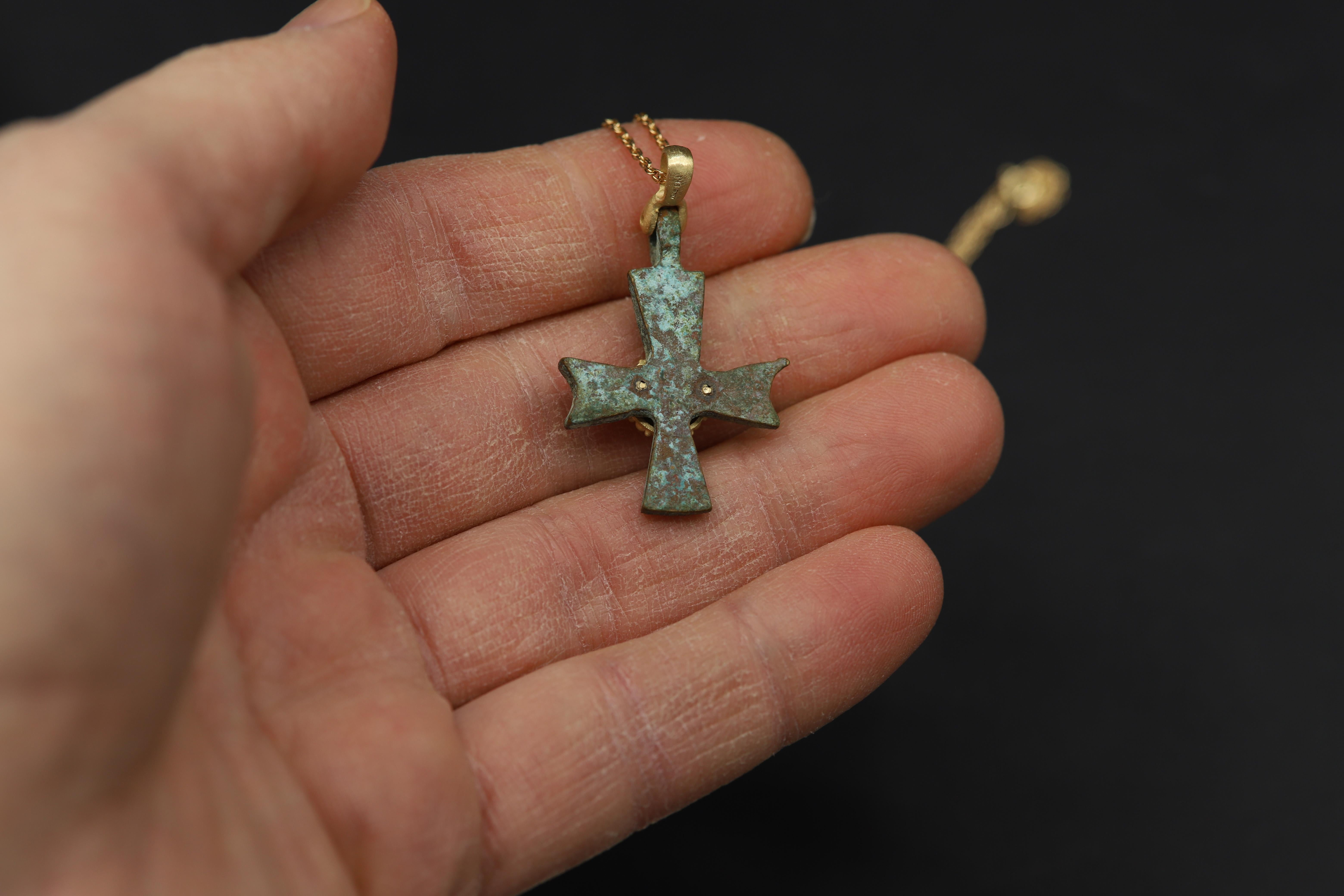 Antikes byzantinisches Kreuz-Set aus 18 Karat Gelbgold und Aquamarin mit römischem Kreuz für Damen oder Herren