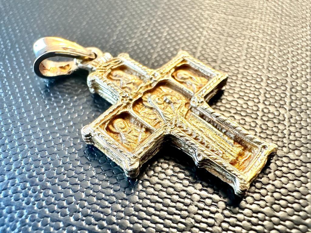  Crucifix byzantin ancien en or jaune 18 carats Unisexe 