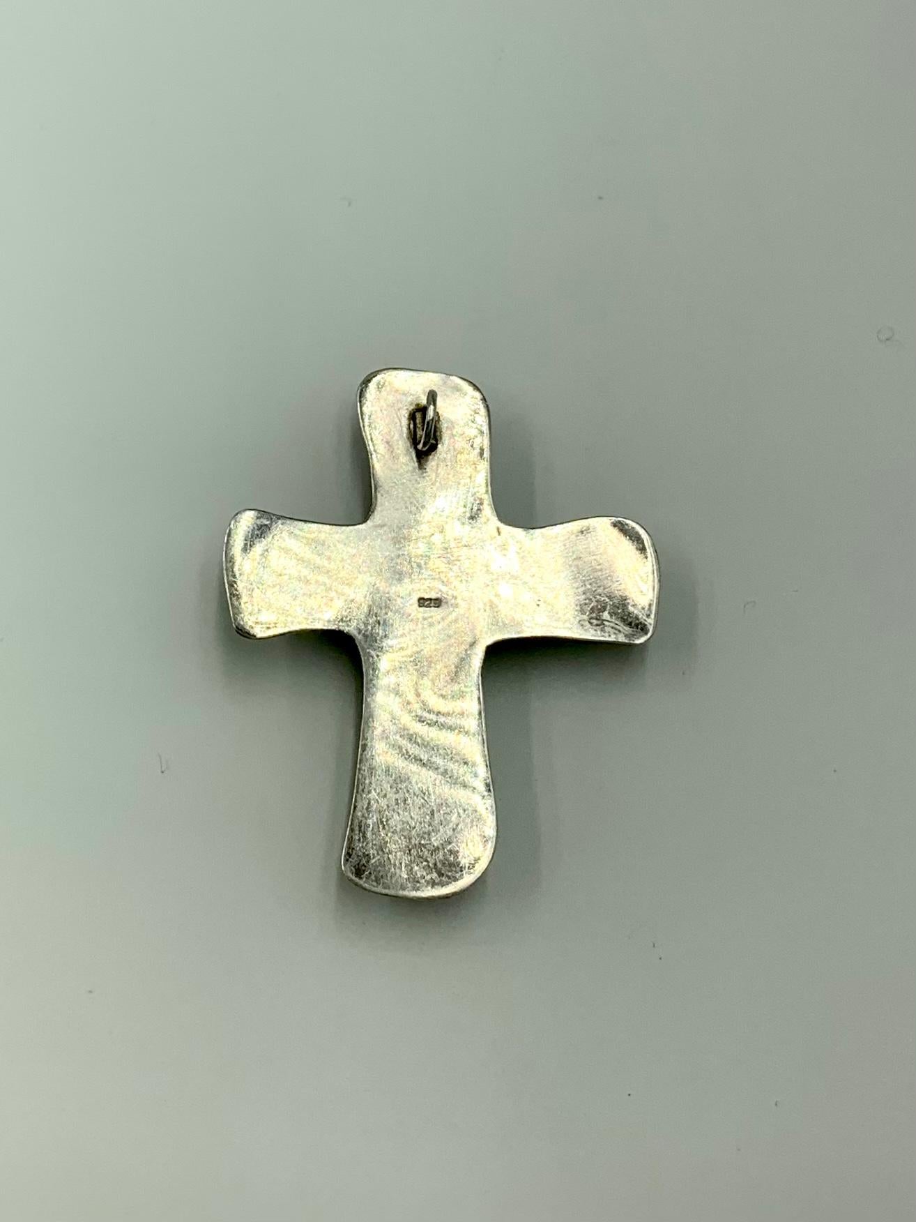 Antique Byzantine Style Sterling Silver Amethyst Cross Pendant In Good Condition For Sale In New York, NY