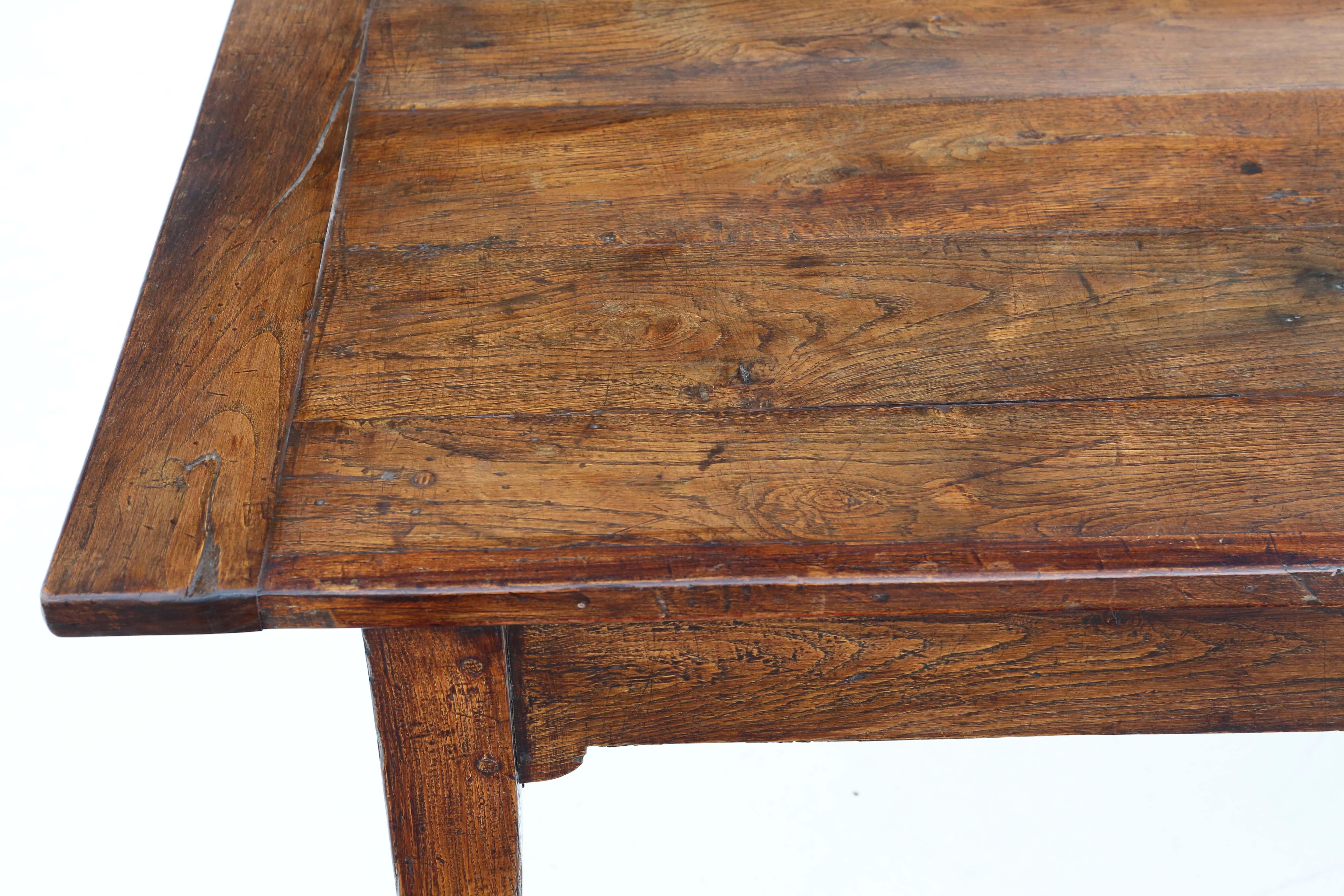 Antiquity c.1800 Oak Farmhouse Dining Table de cuisine de qualité avec tiroirs en vente 5