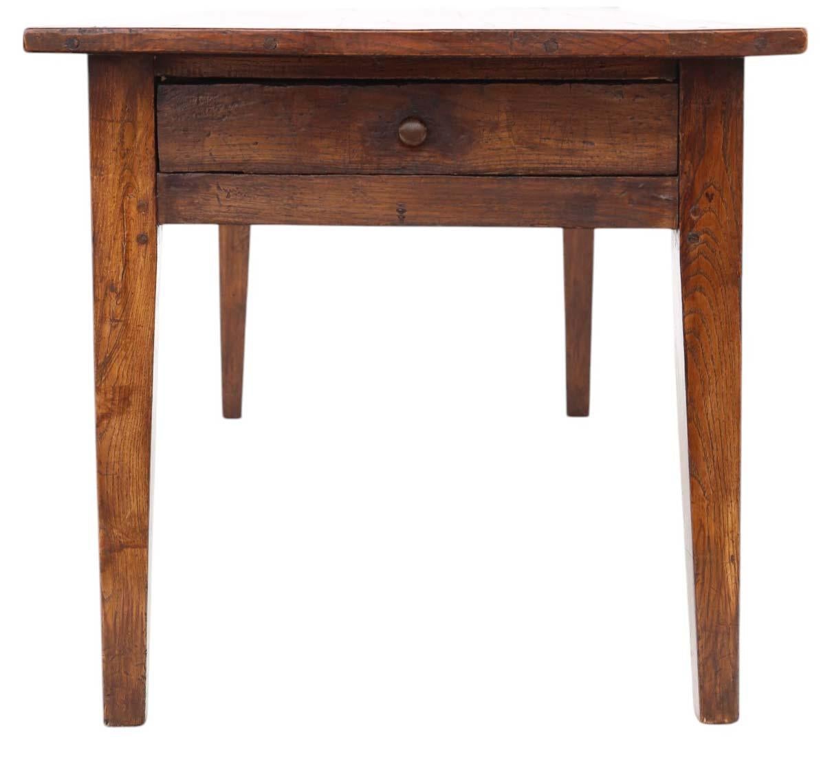 Début du XIXe siècle Antiquity c.1800 Oak Farmhouse Dining Table de cuisine de qualité avec tiroirs en vente