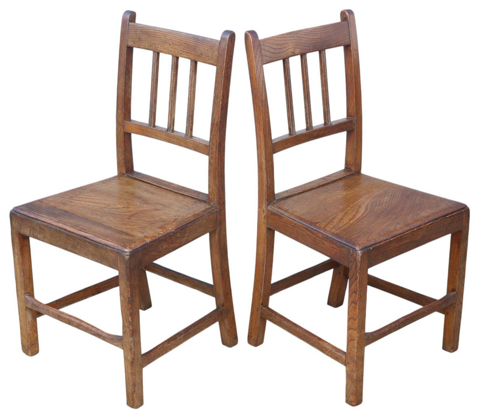 Georgien Ancienne paire de chaises en orme A.I.C. C.C. - Belle qualité Hall, cuisine, salle à manger, chambre à coucher en vente