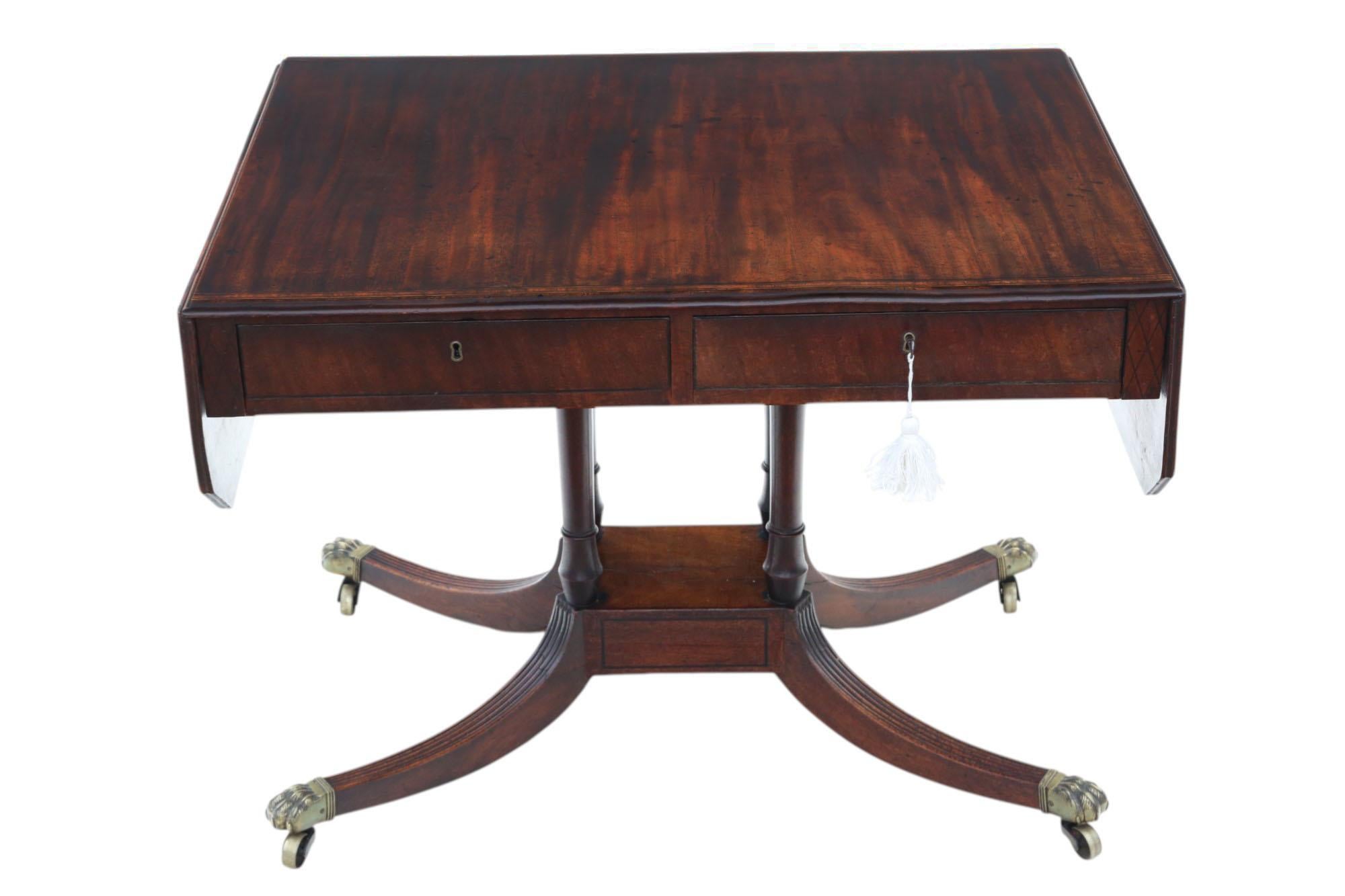 Antiguo c.1825 Regencia Caoba Pedestal Sofá o Mesa de Comedor - Fina Calidad Siglo XIX Mesa Auxiliar Ocasional

Sofá con pedestal de caoba de la Regencia, de gran calidad, que data aproximadamente de 1825. Esta versátil pieza del siglo XIX funciona