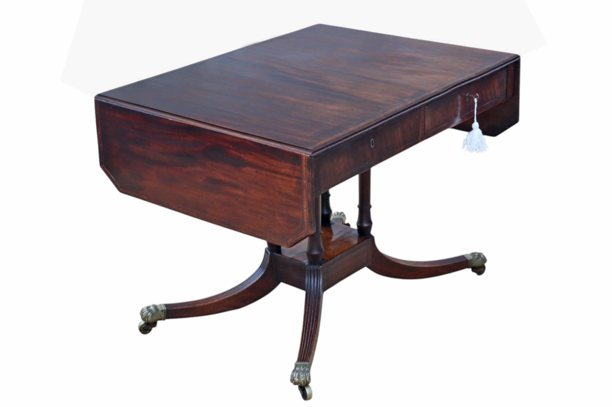 Antiguo c.1825 Regencia Mesa de Comedor Sofá de Caoba con Pedestal Calidad Siglo XIX Madera en venta