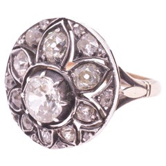 Bague française ancienne en grappe de diamants 14 carats en forme de gerbe de fleurs, vers 1850