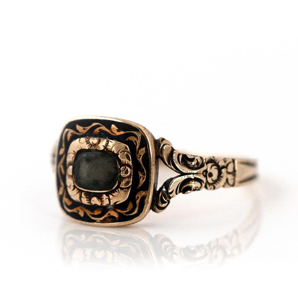 Antik ca.1860-1880 Viktorianischer Gold-Emaille-Trauerring (Spätviktorianisch) im Angebot