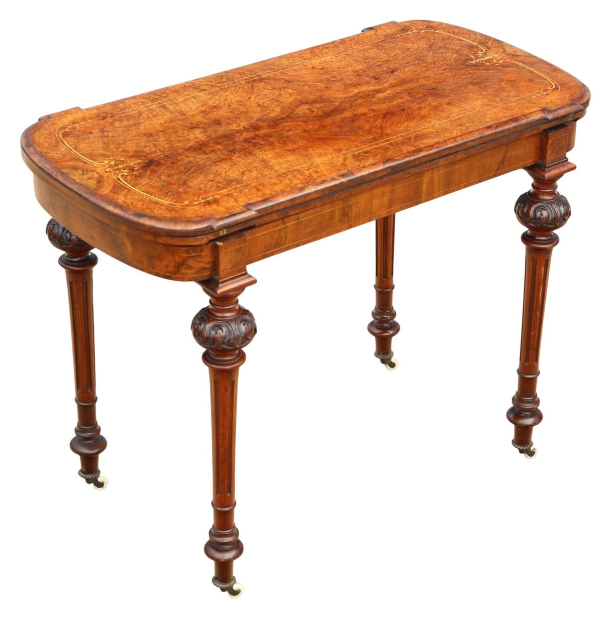Antico tavolo da gioco vittoriano in mogano e radica di noce del 1880 circa - Tavolo da gioco del XIX secolo di alta qualità
Un antico tavolo da gioco vittoriano del 1880 circa, realizzato in mogano e radica di noce, ricco di età, carattere e