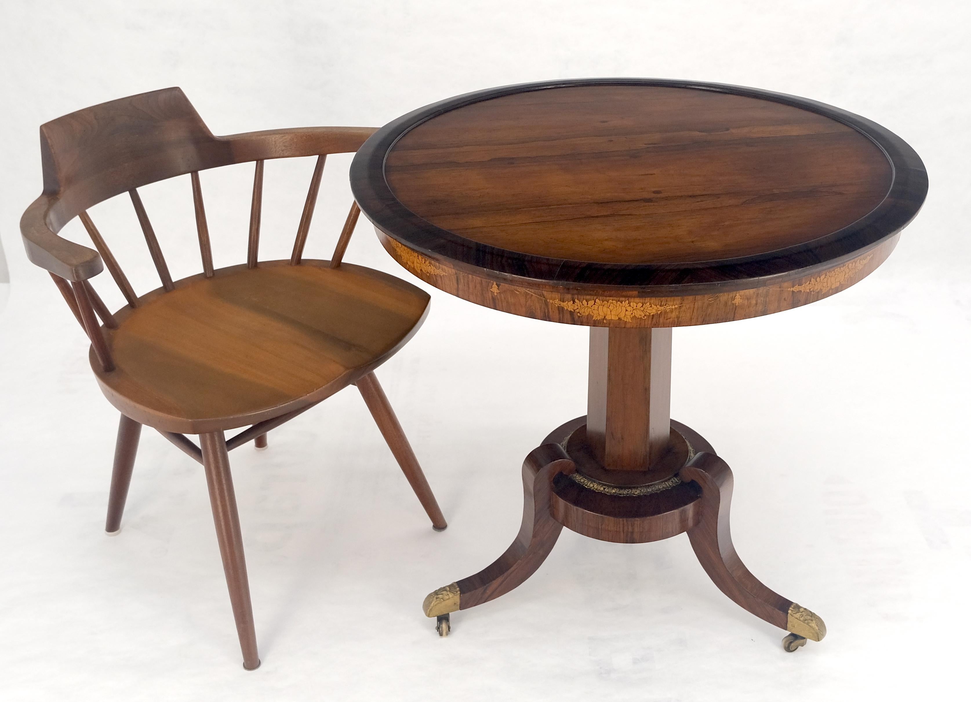 Ancien c1880s Round Tripod Base Rosewood Lamp Side Table Stand MINT ! Bon état - En vente à Rockaway, NJ