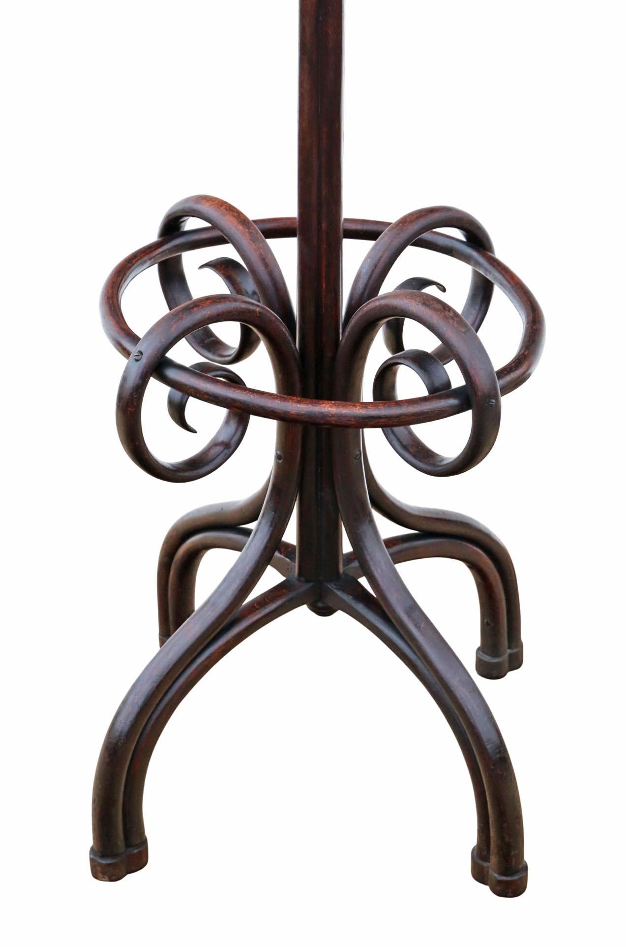 A.I.C. Hall ancien en bois courbé pour chapeaux, manteaux, bâtons et parapluies Bon état - En vente à Wisbech, Cambridgeshire