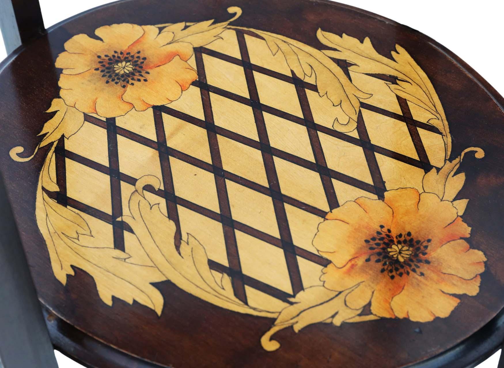 Hêtre Ancienne table en hêtre décorée C1900 - Quality Occasional Side Centre Window en vente