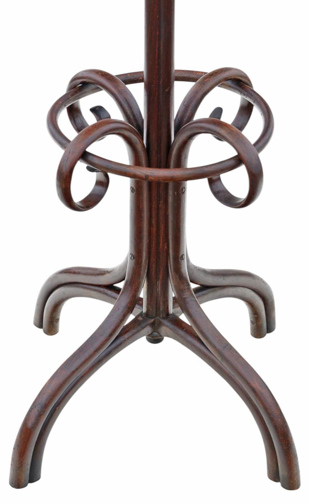 Antico, circa 1900, grande appendiabiti di qualità in legno di bengala

Un'incantevole e pregiata bancarella, appendiabiti o cappelliera antica in legno di bentwood, risalente al 1900 circa. Questo pezzo sostanzioso è caratterizzato dalla classica