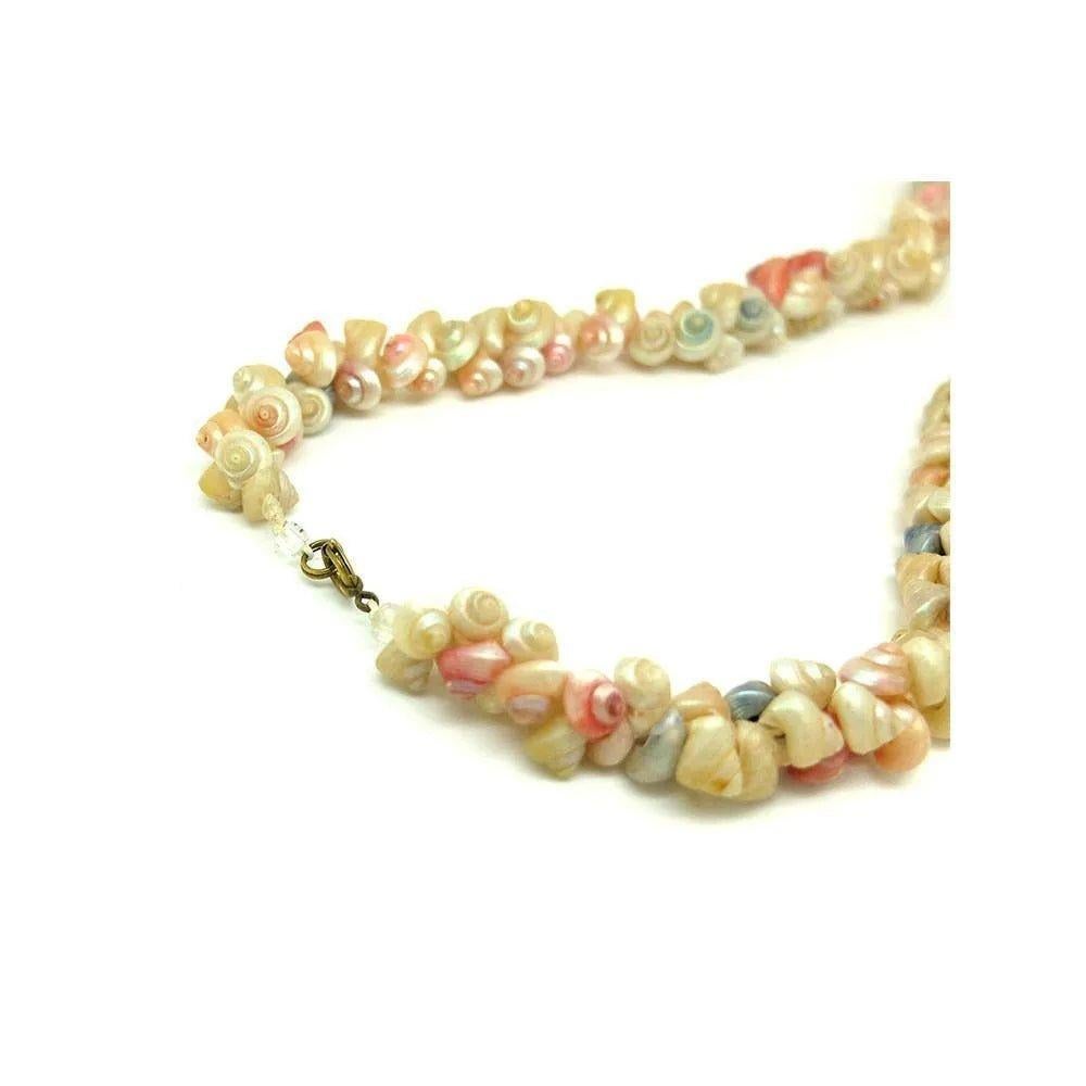 Antique c.1900s Victorian Pastel Shell Necklace For Sale 1