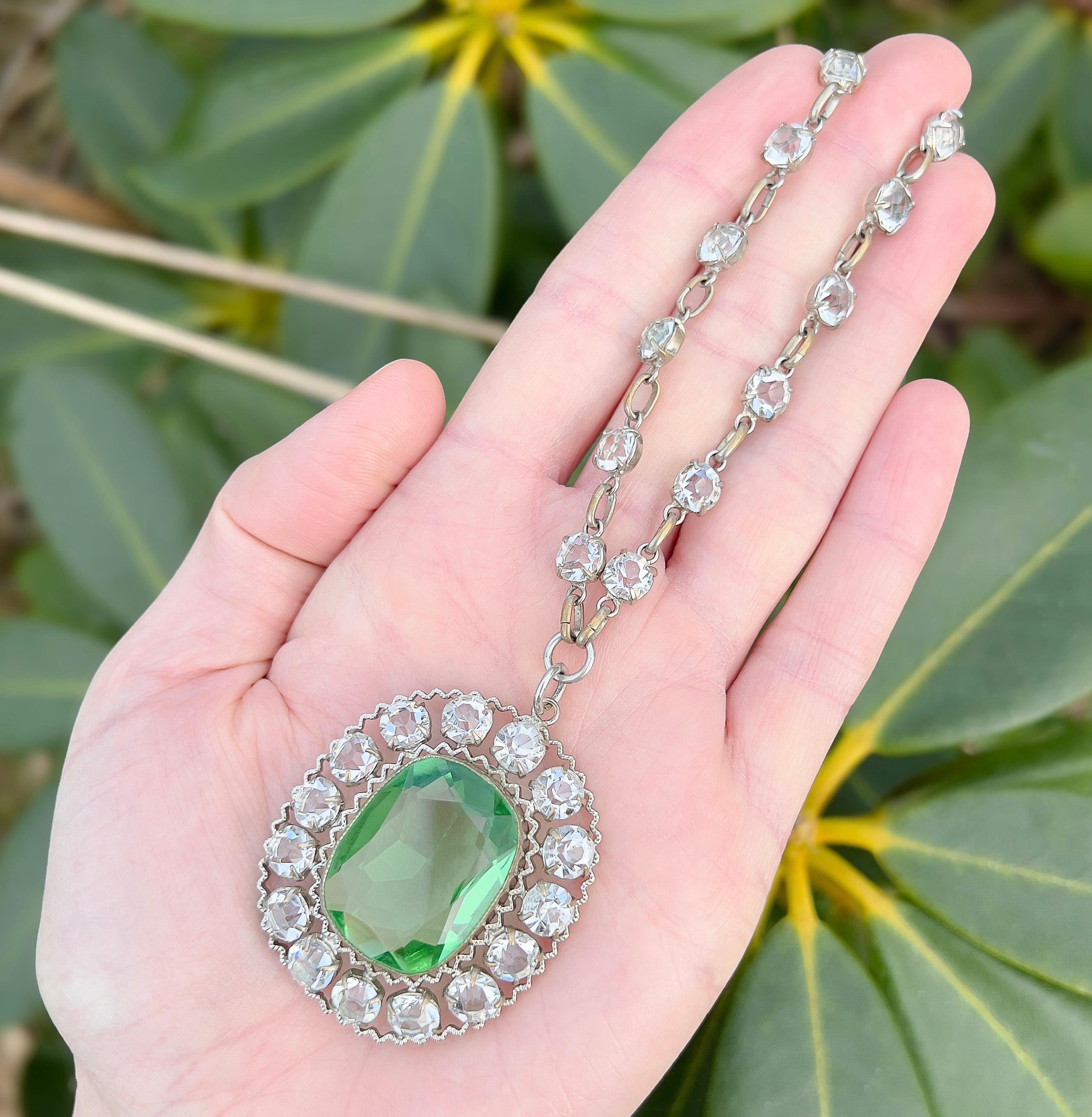 Antique c.1910 Crystal and Green Glass Pendant Necklace For Sale 4