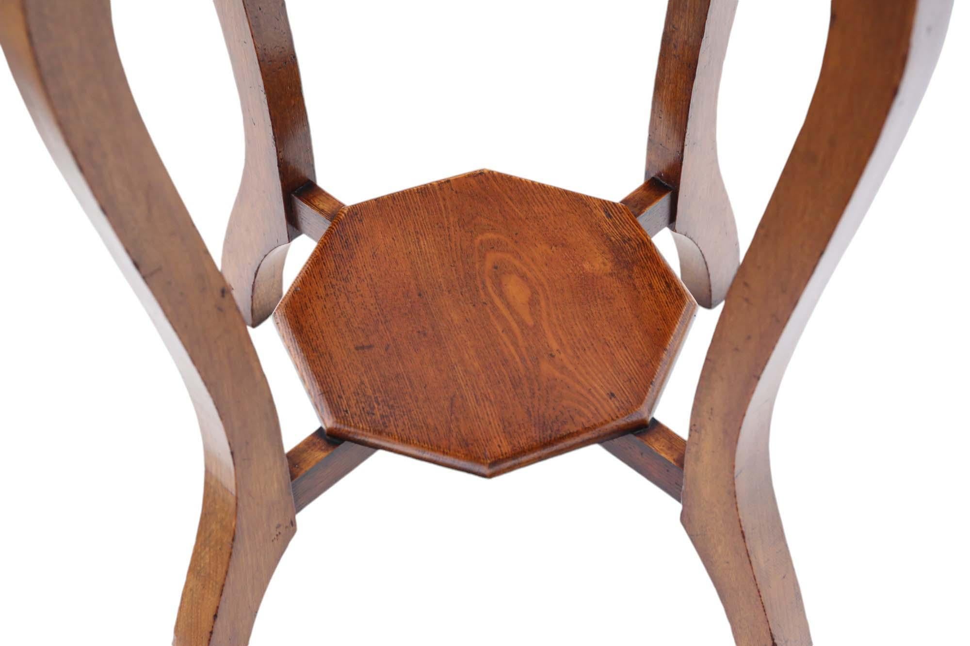 Début du 20ème siècle Table d'appoint d'époque C1910 décorée de parquets géométriques The Window en vente