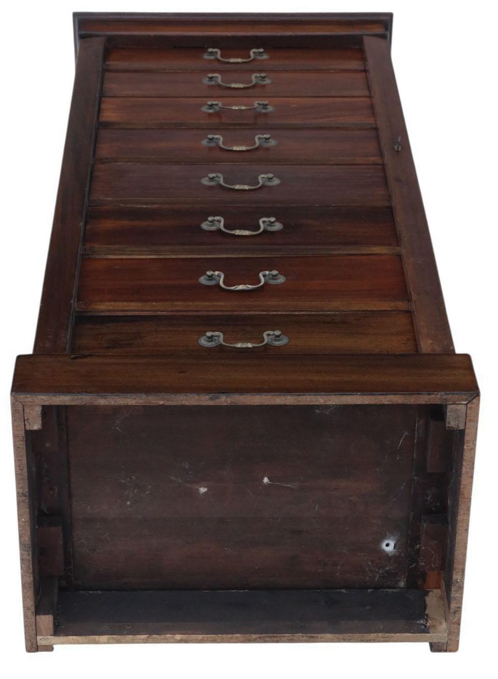 Antique c.1915 Mahogany Wellington Chest of 8 Drawers – Fine Quality (Holz) im Angebot