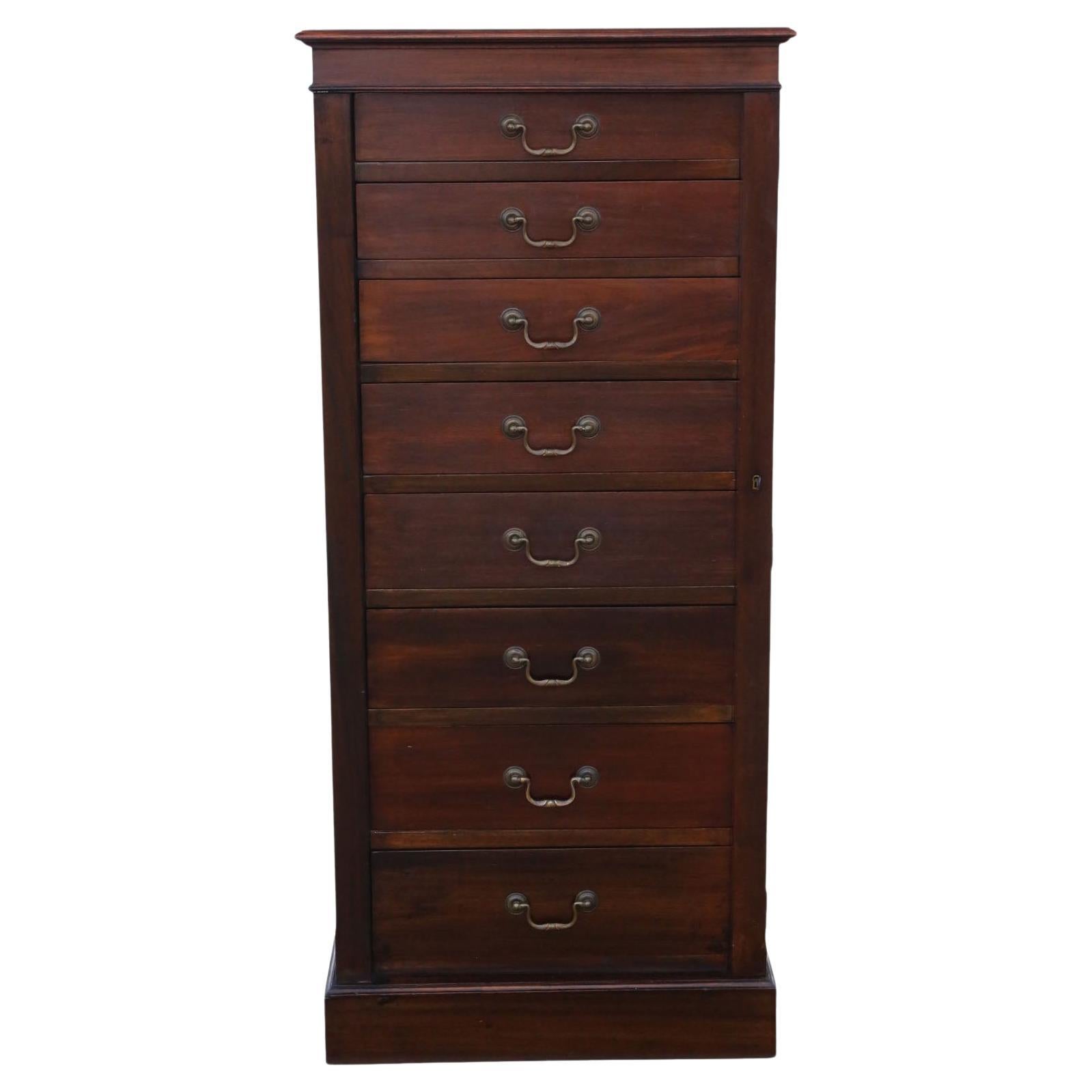 1910s Commodes and Chests of Drawers