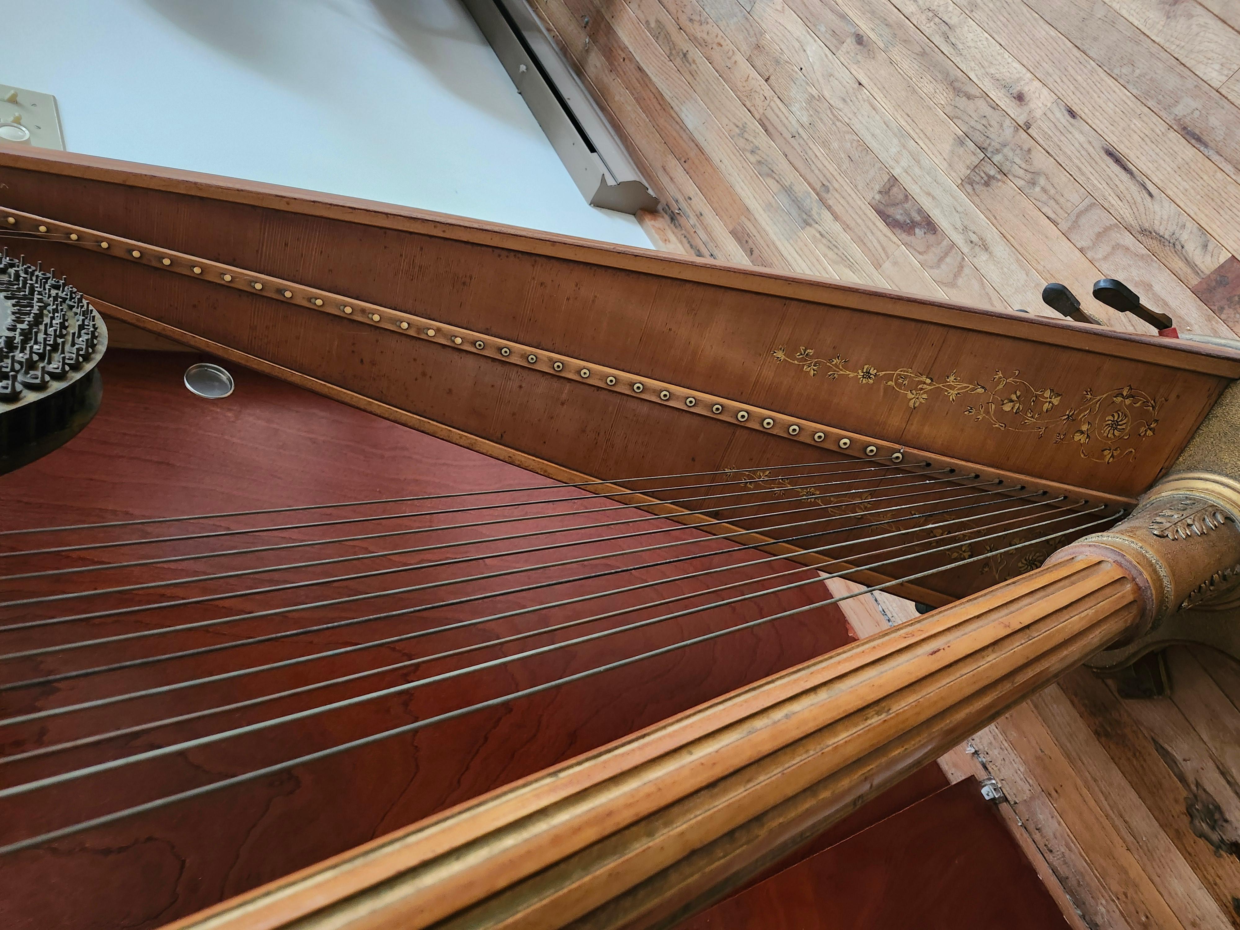 Antique Harp C1920 Rudolph Wurlitzer Gilt W Birdeye Maple & Inlay Starke Model For Sale 12