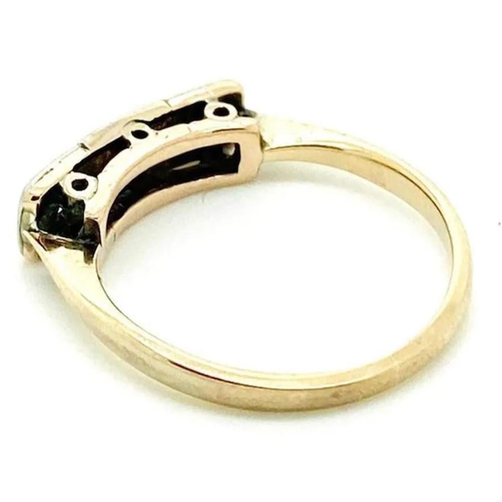 Taglio vecchia miniera Antique c.1920s Art Deco Three-Stone Diamond Ring in vendita