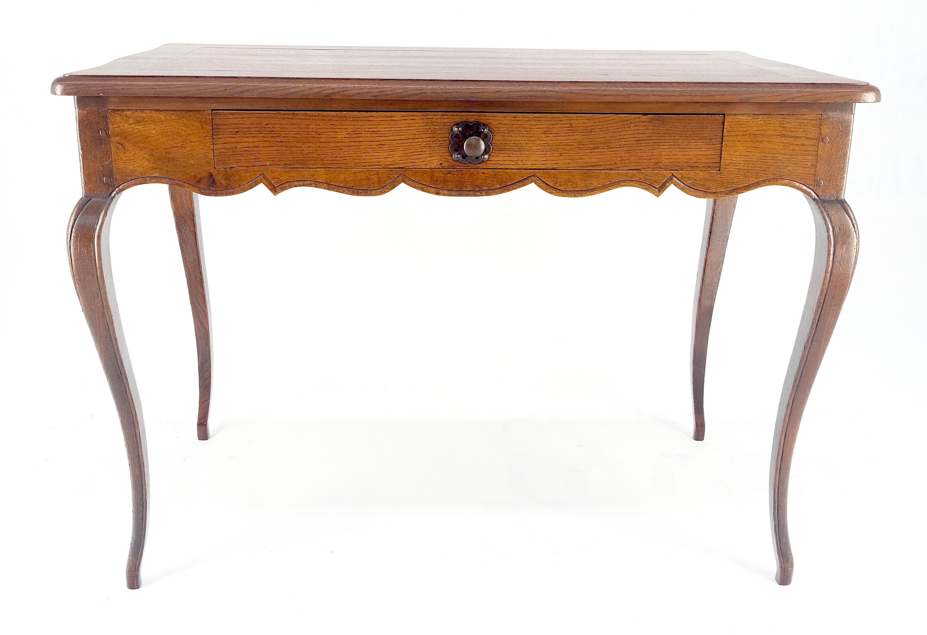 20th Century Antique c1920s Country Cabriole Leg Solid Oak Light Profile Desk Console Table For Sale