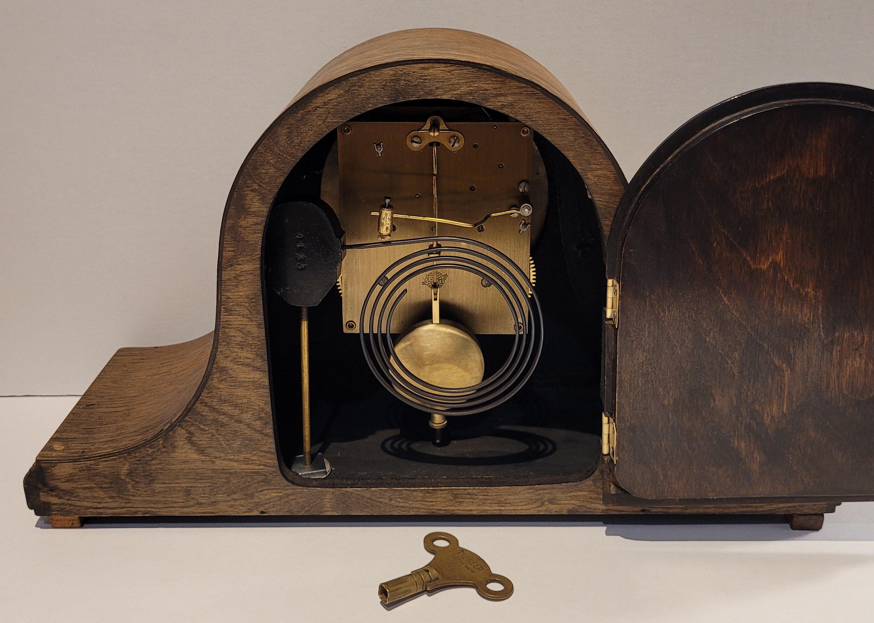 Antique c1920’s English “Empire” Oak Cased Chiming Mantel Clock (Fully Serviced) For Sale 6