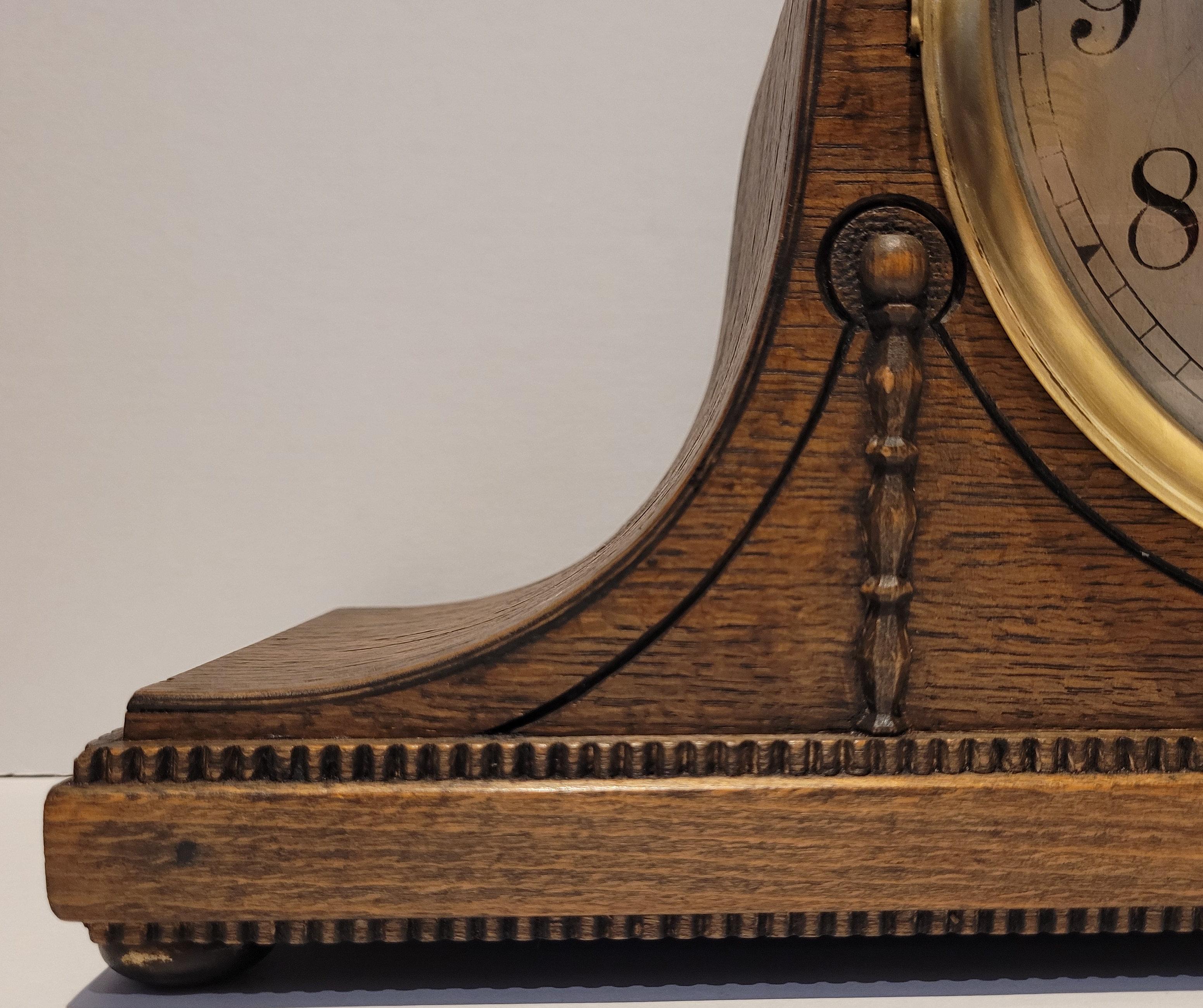 20th Century Antique c1920’s English “Empire” Oak Cased Chiming Mantel Clock (Fully Serviced) For Sale