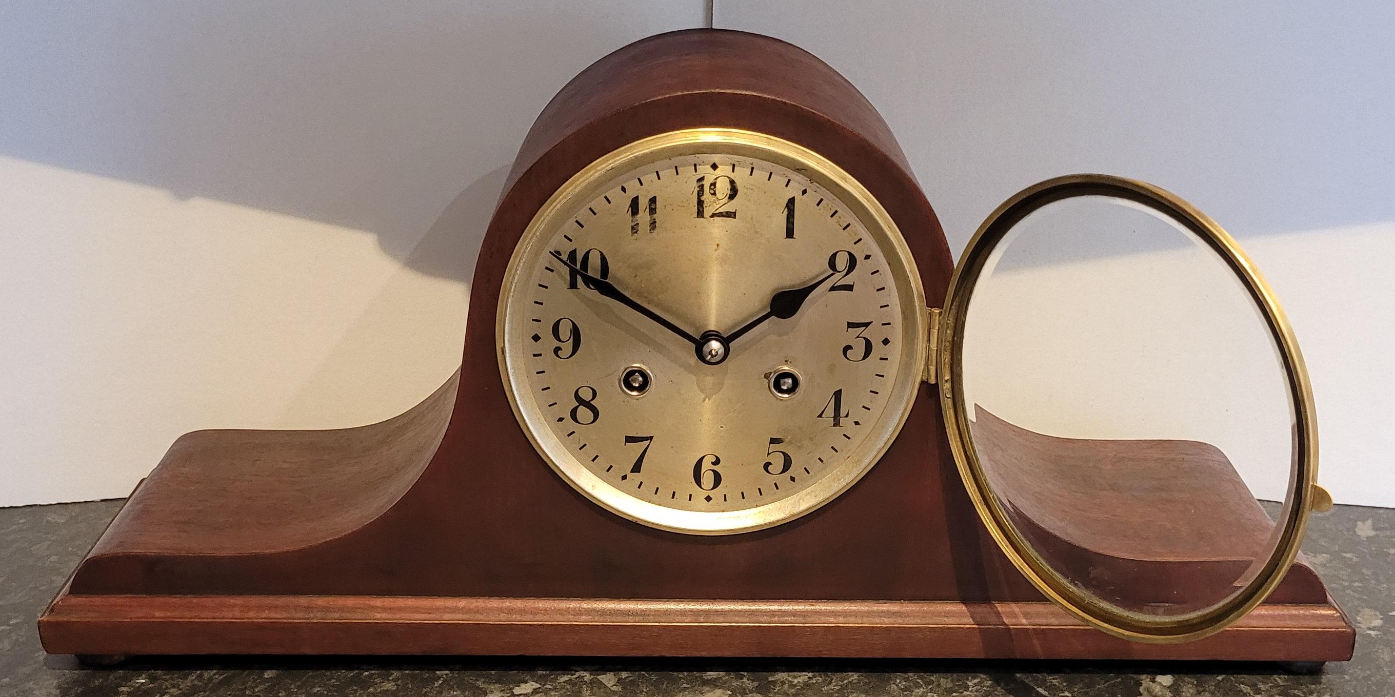 20th Century Antique c1920s German Rich Cherry Mahogany Chiming Mantel Clock (Fully Serviced) For Sale