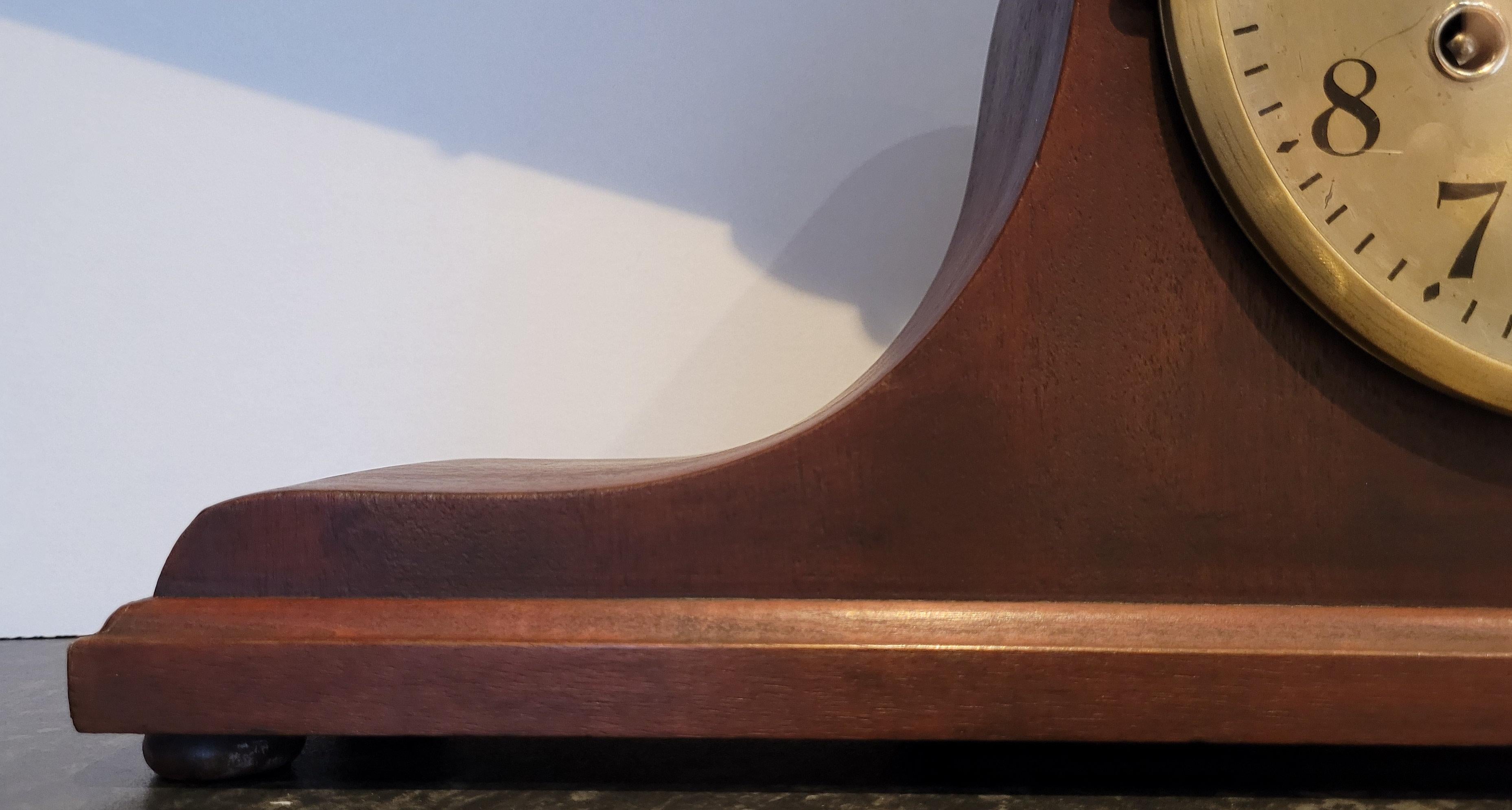 Antique c1920s German Rich Cherry Mahogany Chiming Mantel Clock (Fully Serviced) For Sale 1