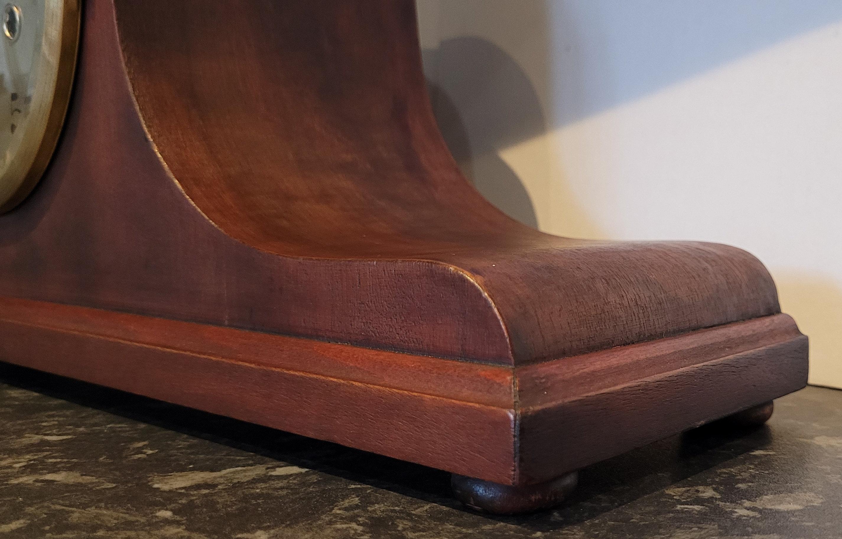 Antique c1920s German Rich Cherry Mahogany Chiming Mantel Clock (Fully Serviced) For Sale 4