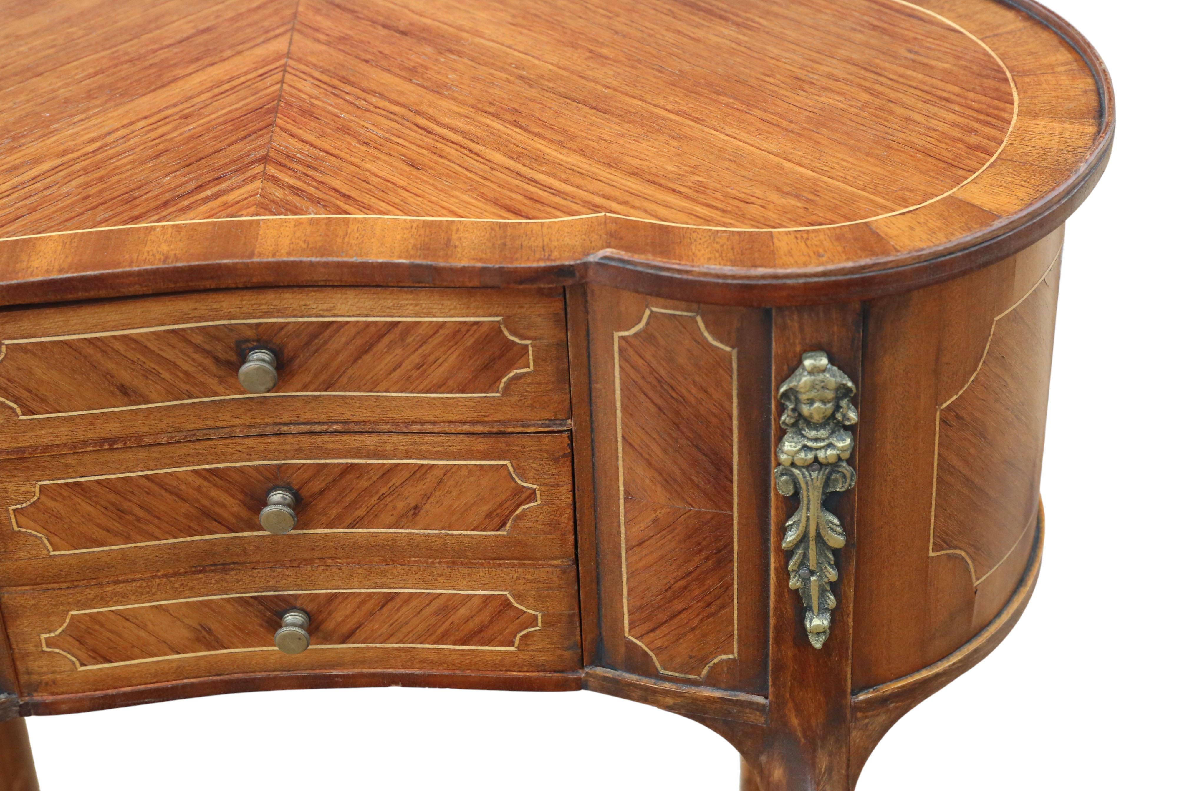 Antique c.1925 Pair of Kidney-Shaped Inlaid Veneer Bedside Tables / Cupboards en vente 3
