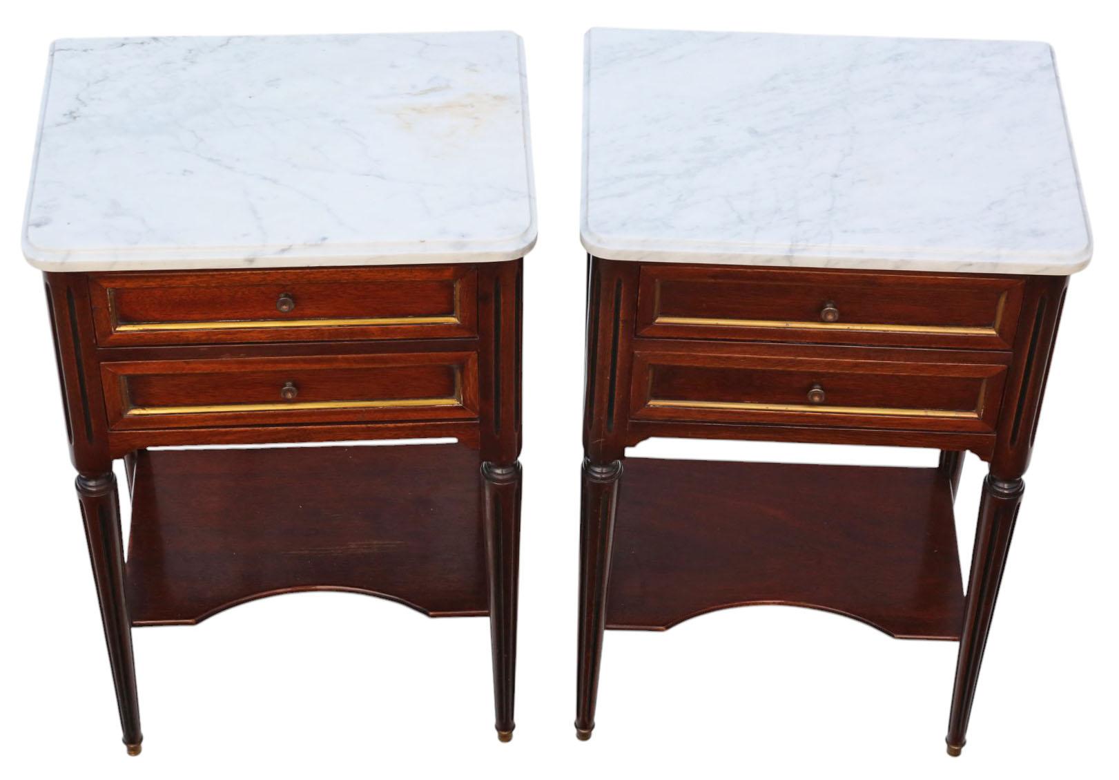 Antique c.1925 Pair of Mahogany & Marble Bedside Tables – Fine Quality Nightstands

A rare and elegant pair of antique mahogany bedside tables, dating from around 1925. Featuring white marble tops, clean lines, and rich mahogany veneers, these