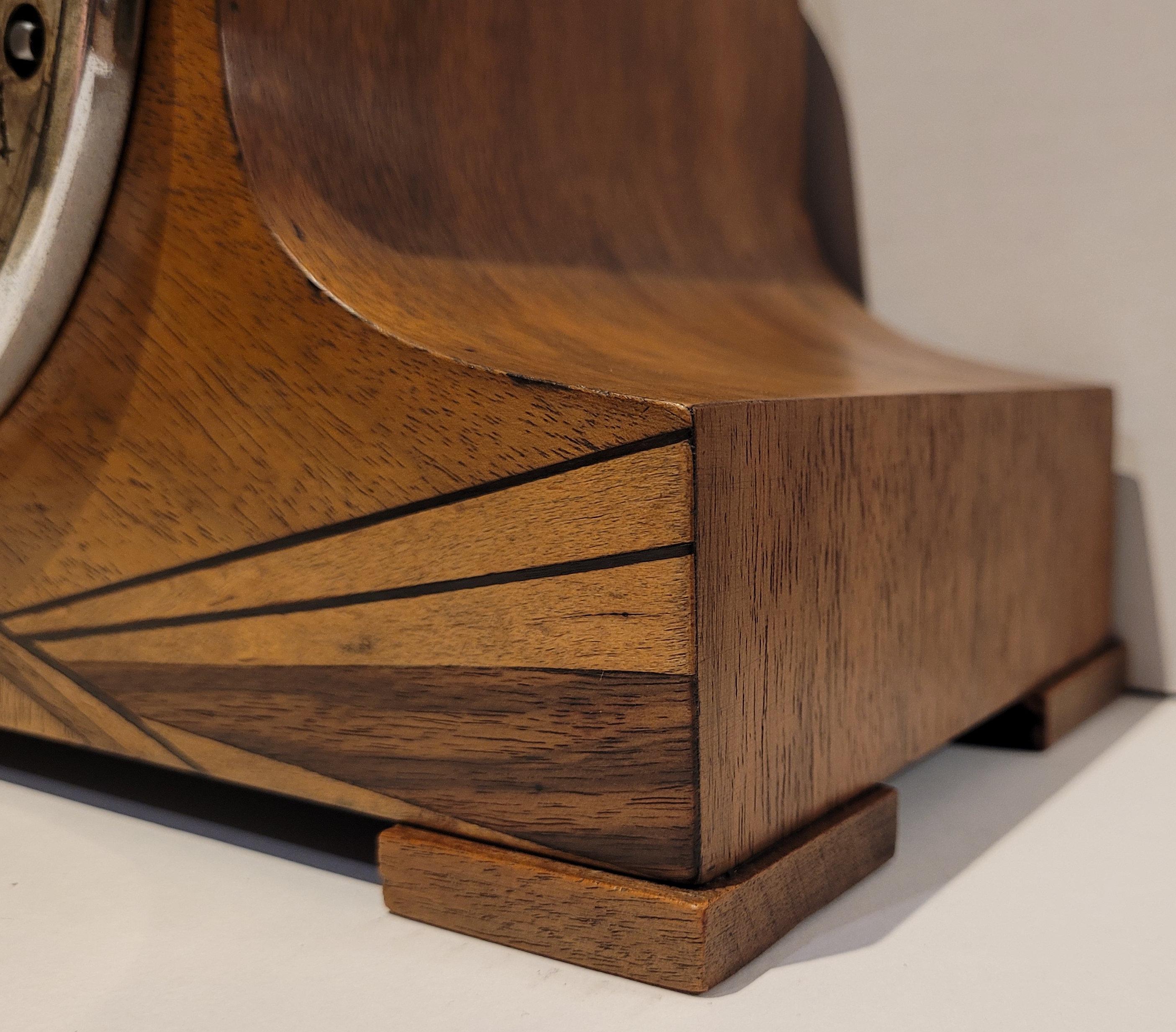 Antique c1930’s “Garrard” Walnut Art Deco Westminster Chiming Clock (Serviced) For Sale 4