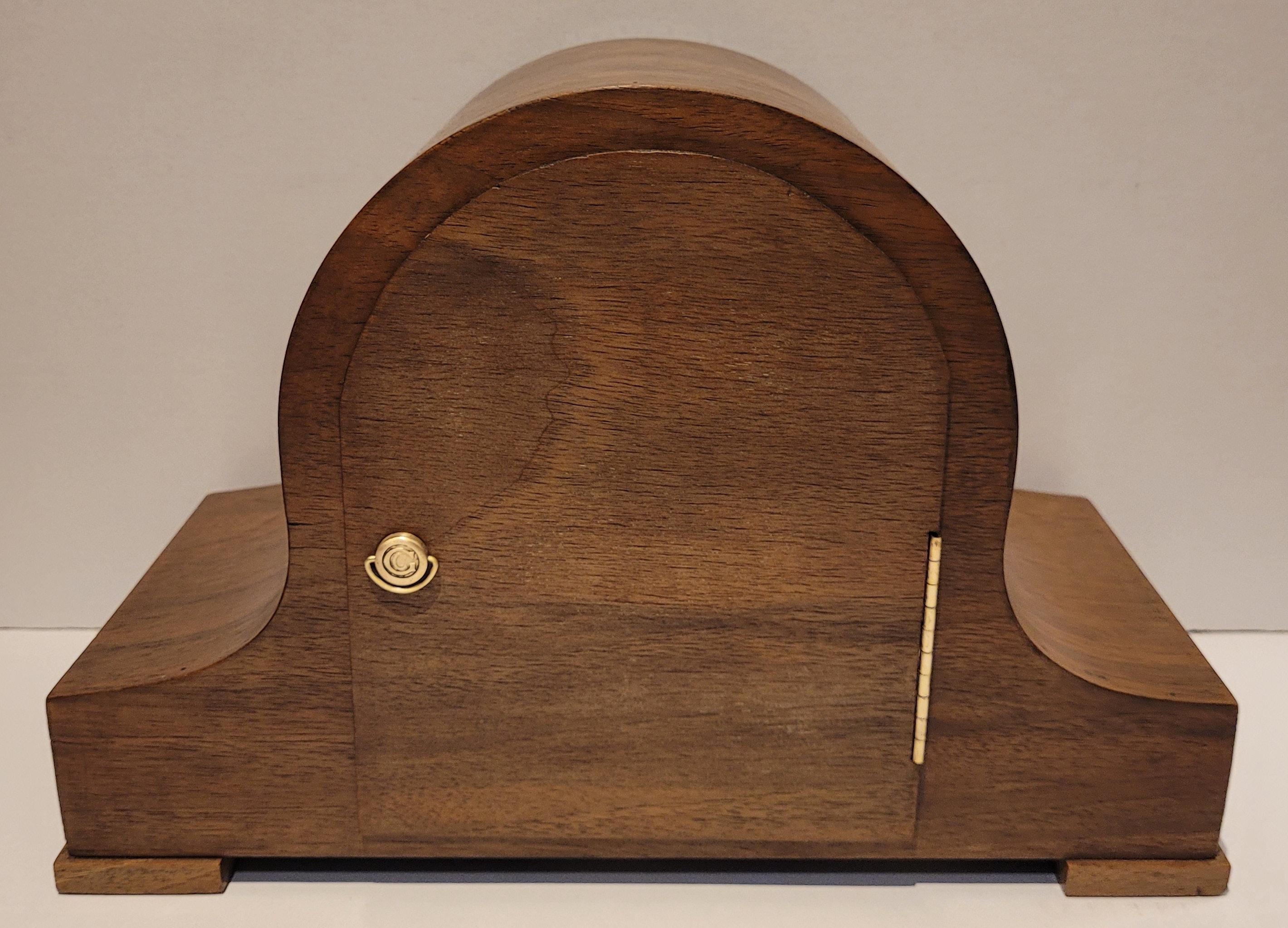 Antique c1930’s “Garrard” Walnut Art Deco Westminster Chiming Clock (Serviced) For Sale 7