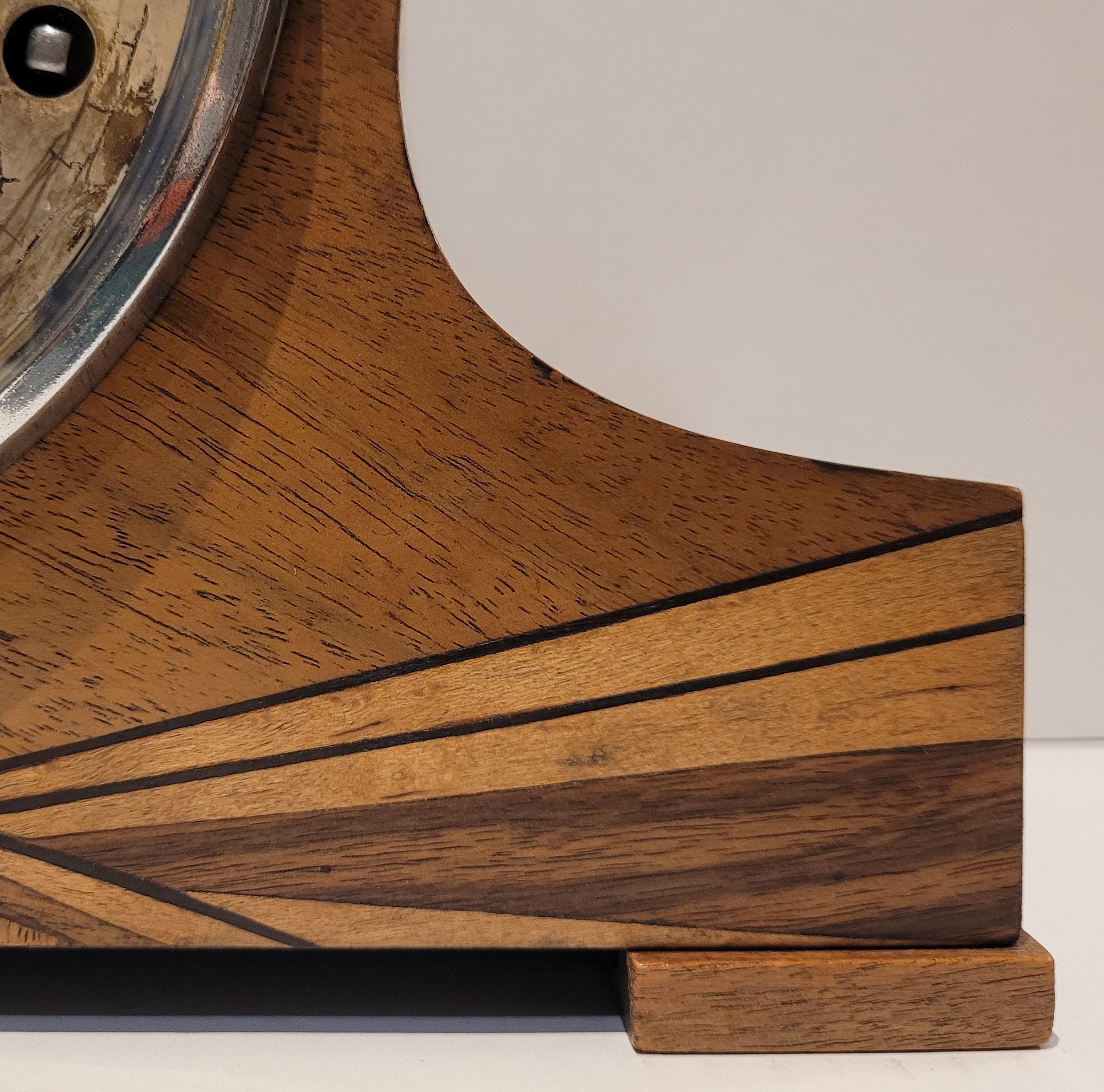 Antique c1930’s “Garrard” Walnut Art Deco Westminster Chiming Clock (Serviced) For Sale 2
