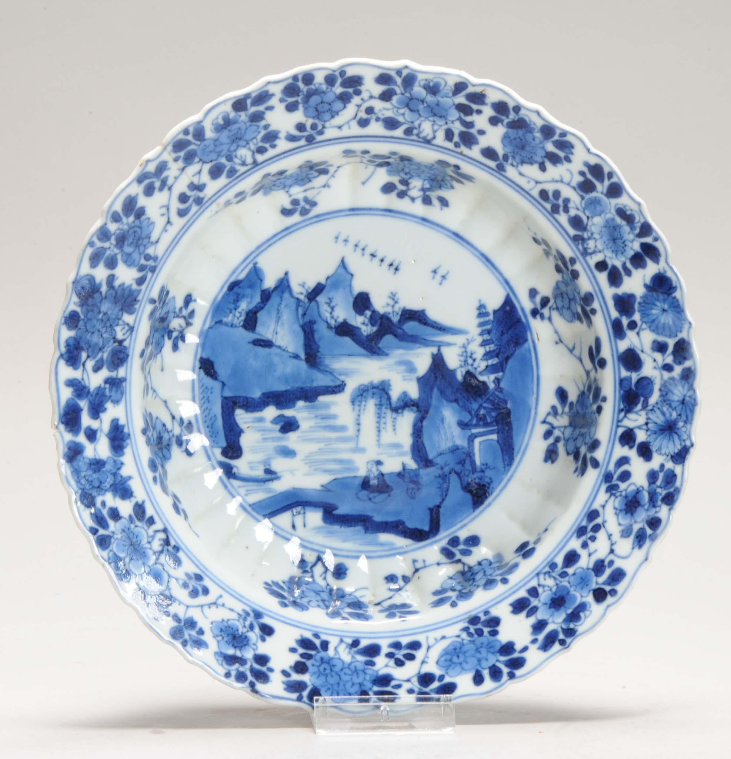 Plato muy bien decorado con una Escena de paisaje. Periodo Kangxi. Gran decoración de estilo Ming tardío

Condición
Estado, 2 líneas de pelo y 2 desconchones
Periodo
siglo XVII
Siglo XVIII Qing (1661 - 1912)