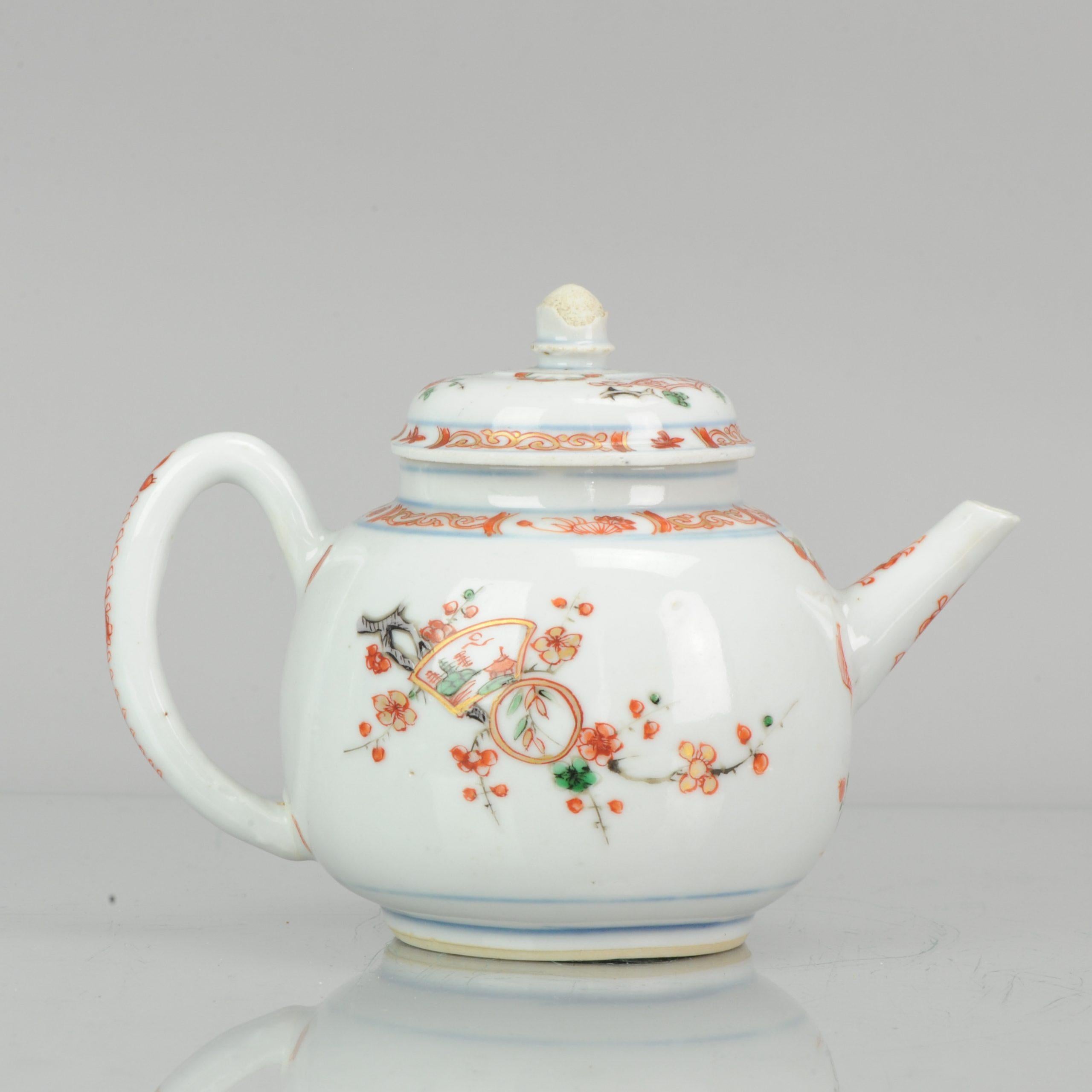 Antique Chinese Porcelain Kangxi Famille Verte Rare Decorated Teapot In Good Condition In Amsterdam, Noord Holland