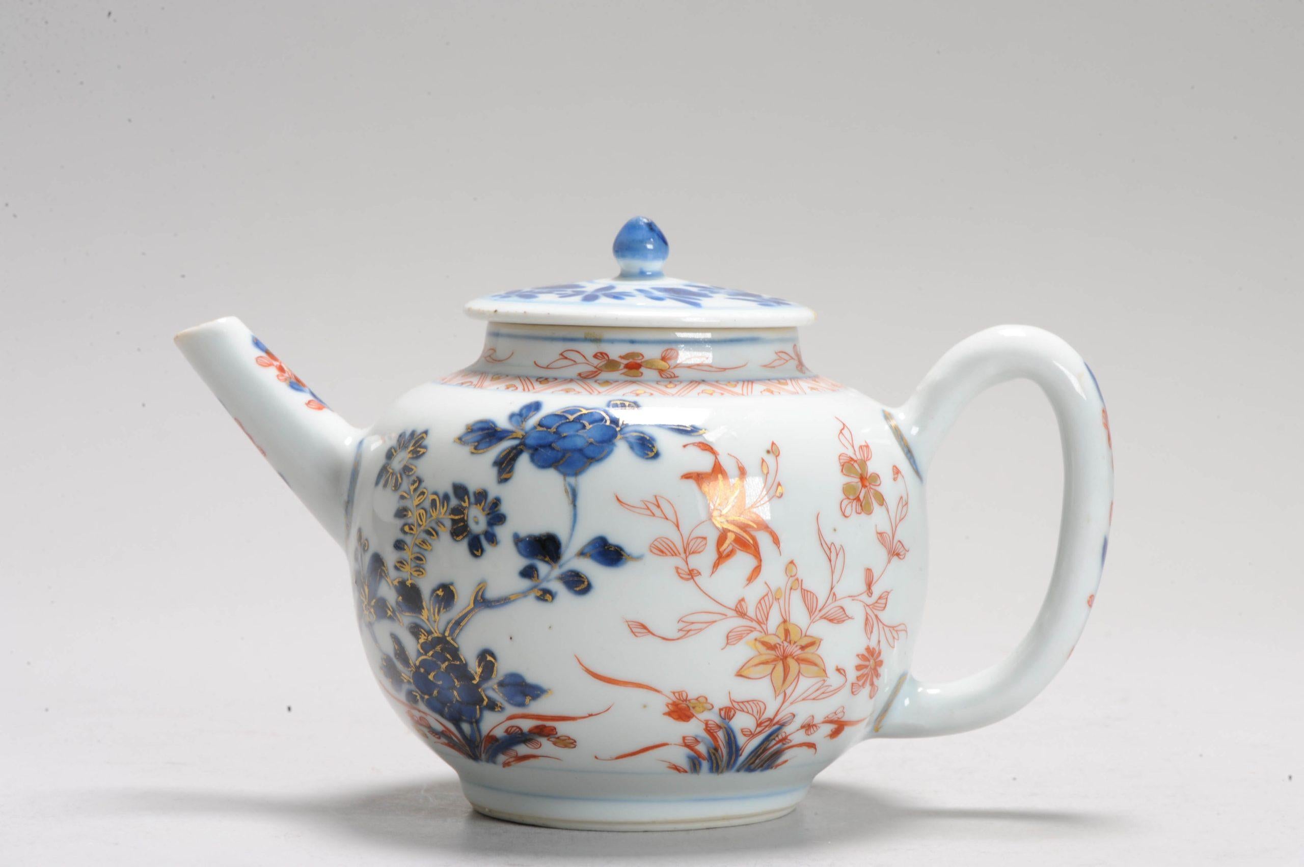 Antique Ca 1700 Chinese Porcelain Kangxi Imari Decorated Teapot For Sale 5