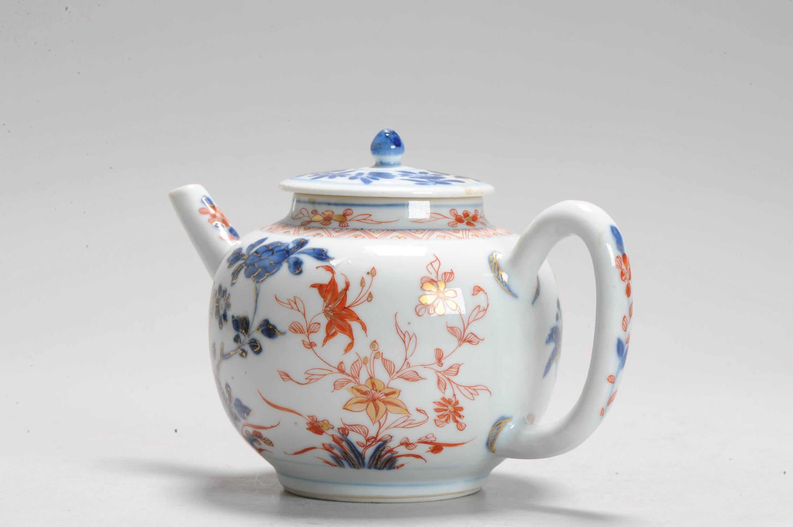 18th Century and Earlier Antique Ca 1700 Chinese Porcelain Kangxi Imari Decorated Teapot For Sale