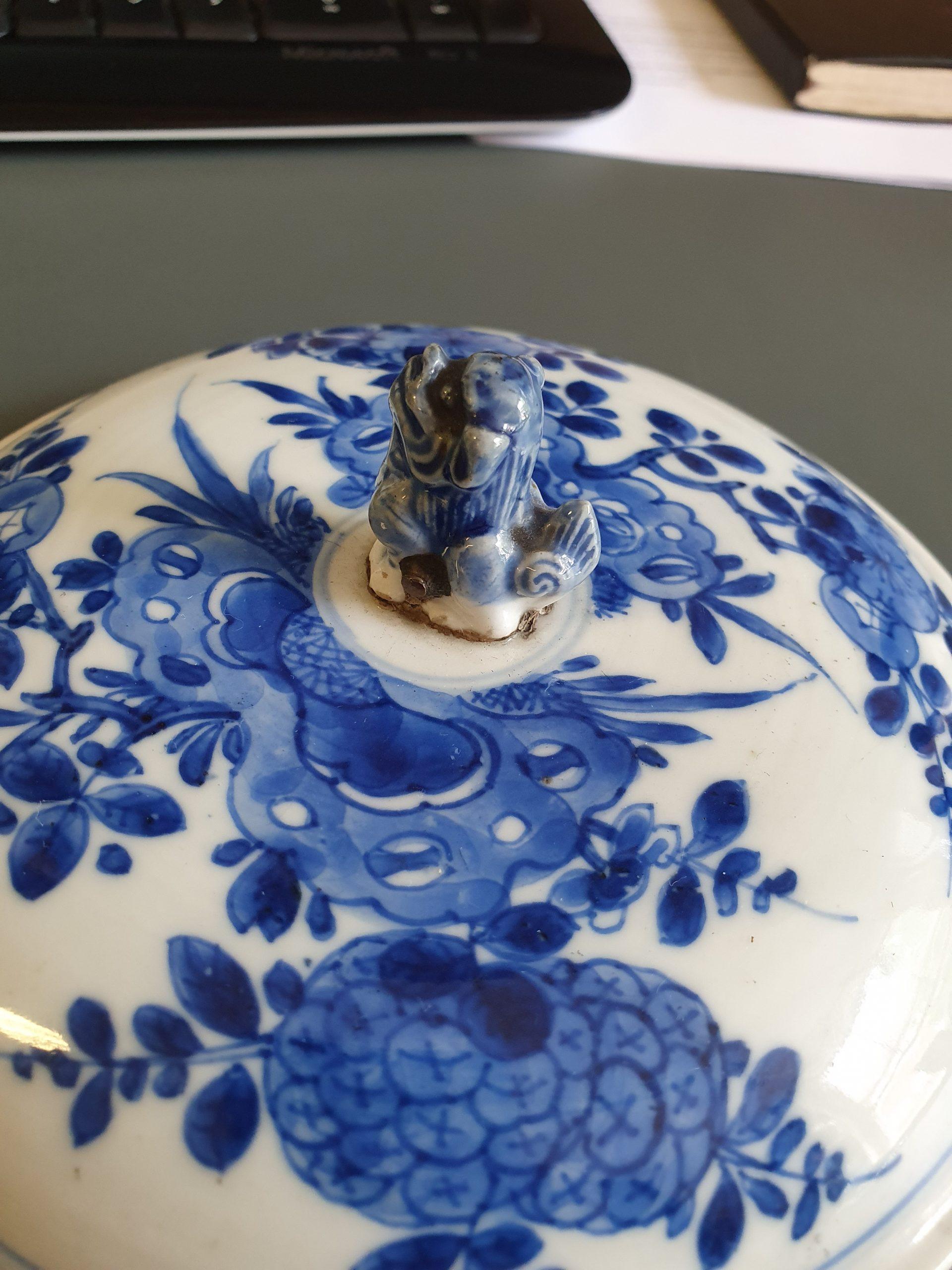 Antique circa 1700 Kangxi Cobalt Blue Tureen Chinese Porcelain China Top Qu 7