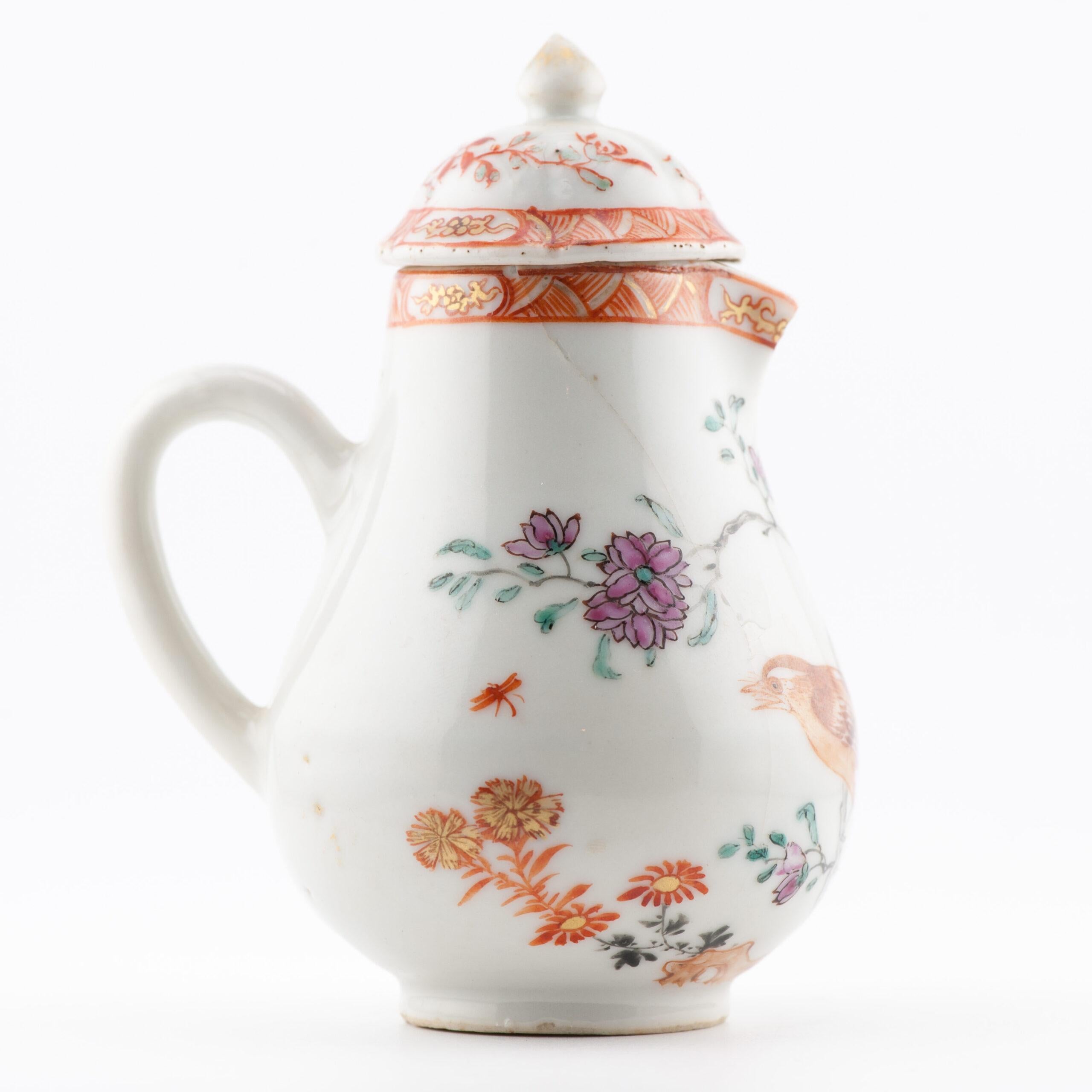 Crémier chinois ancien Qianlong datant d'environ 1740-1750 en vente 9