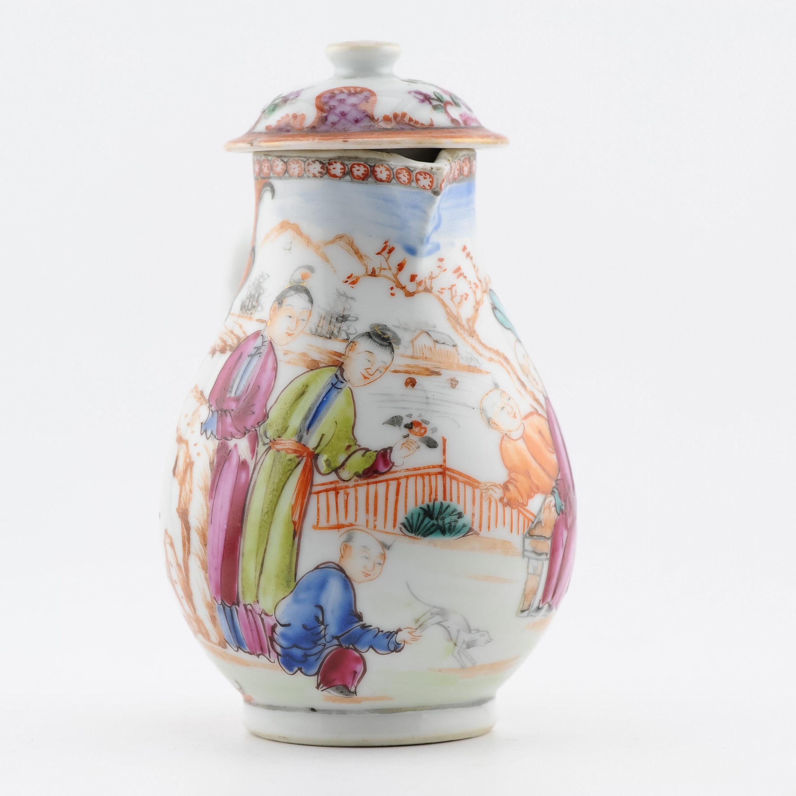 Antique Ca 1740-1750 Chinese Porcelain Qianlong Creamer Famille Rose In Good Condition For Sale In Amsterdam, Noord Holland